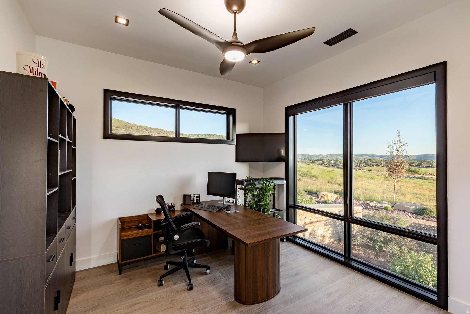 HIGH STAR RANCH - Residential