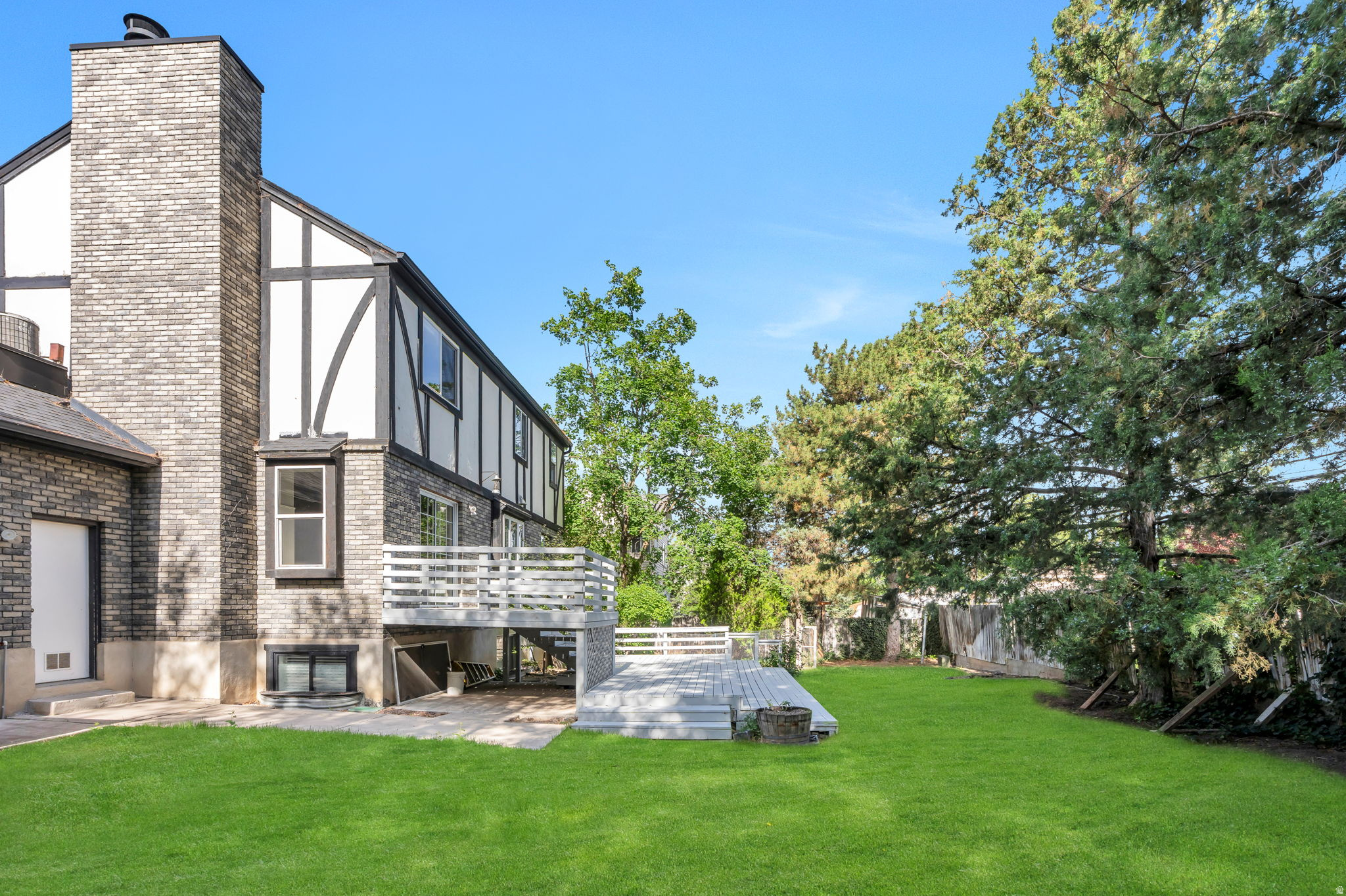 HERITAGE ESTATES - Residential