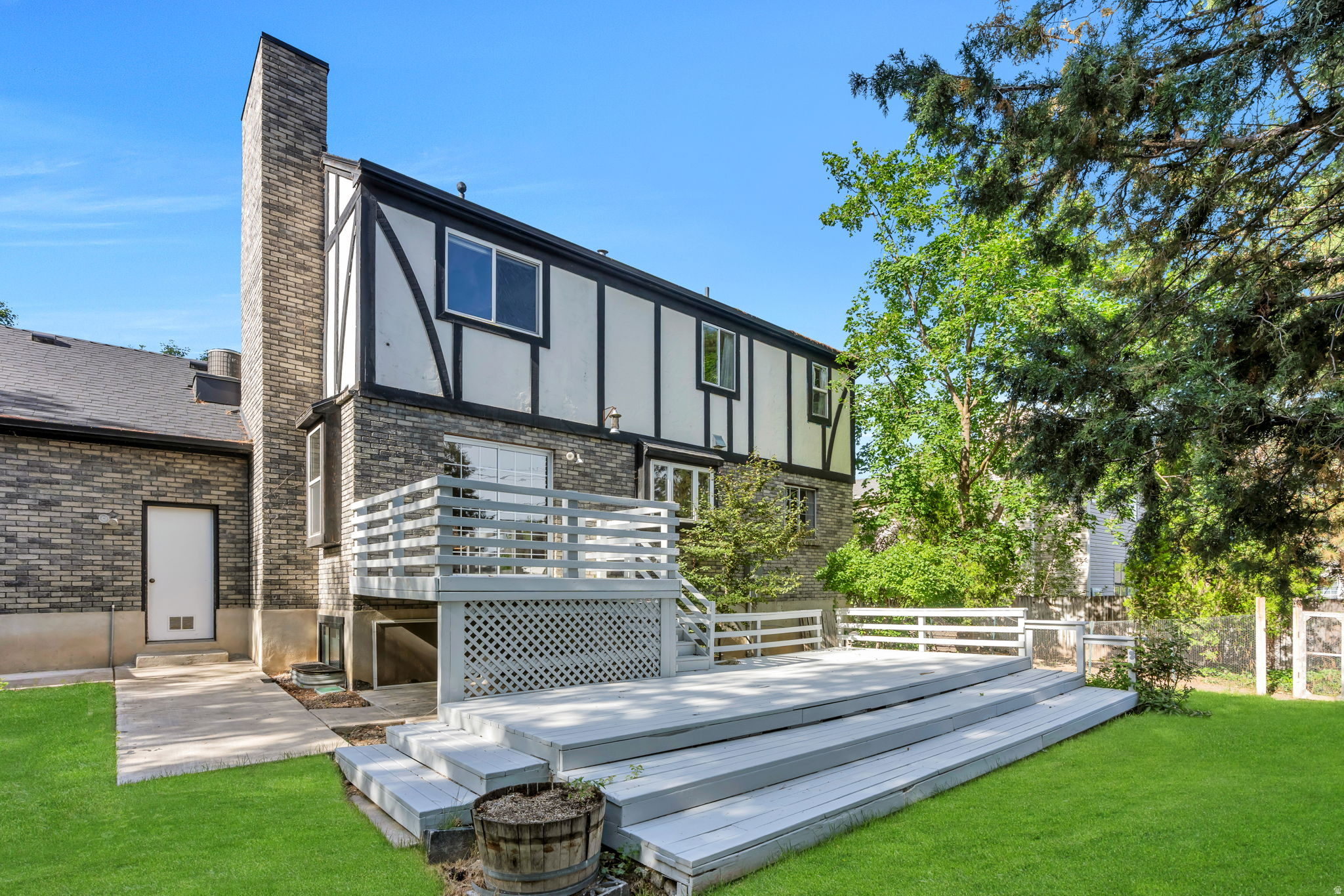 HERITAGE ESTATES - Residential