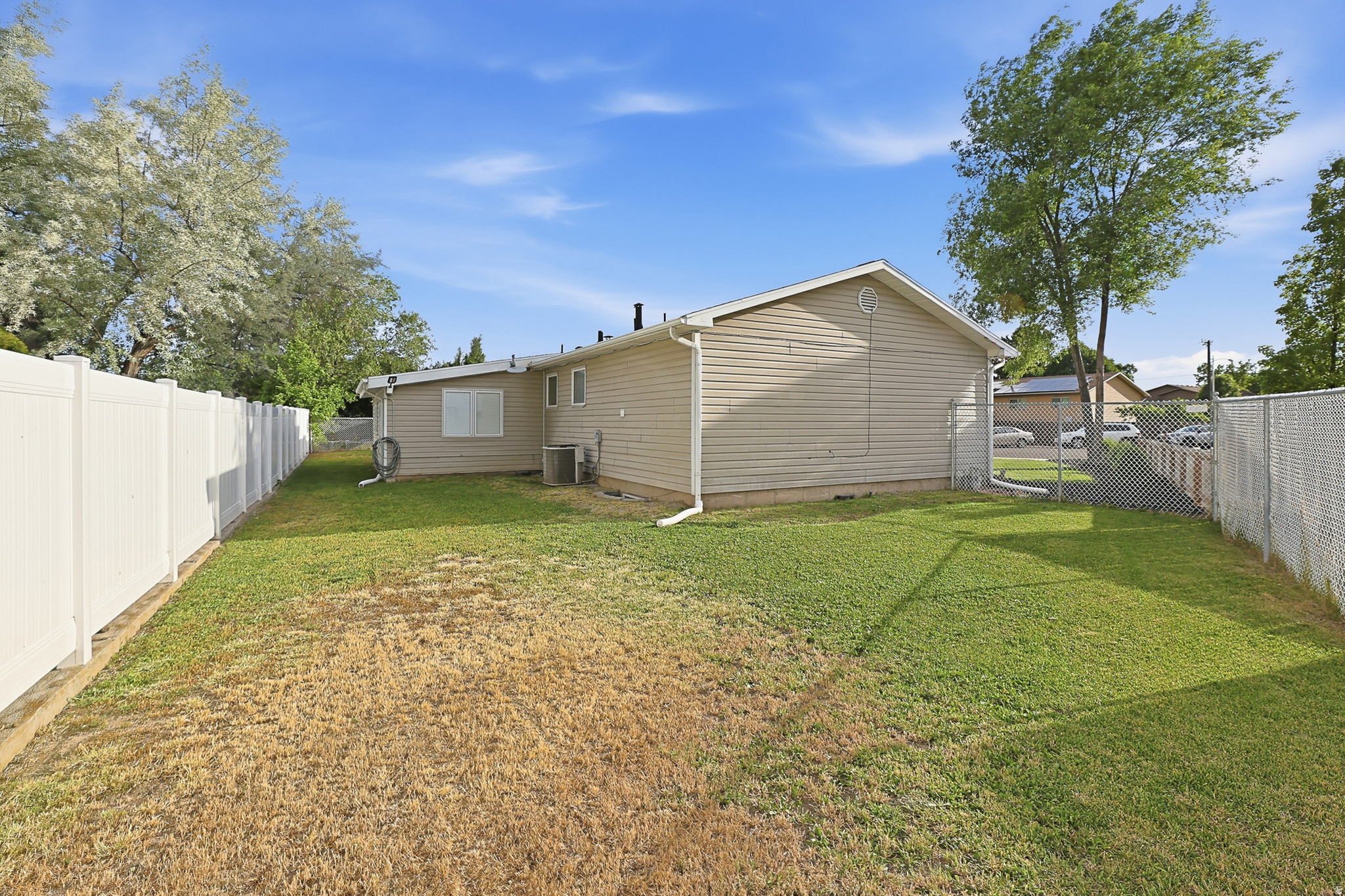MOUNTAIN VIEW - Residential