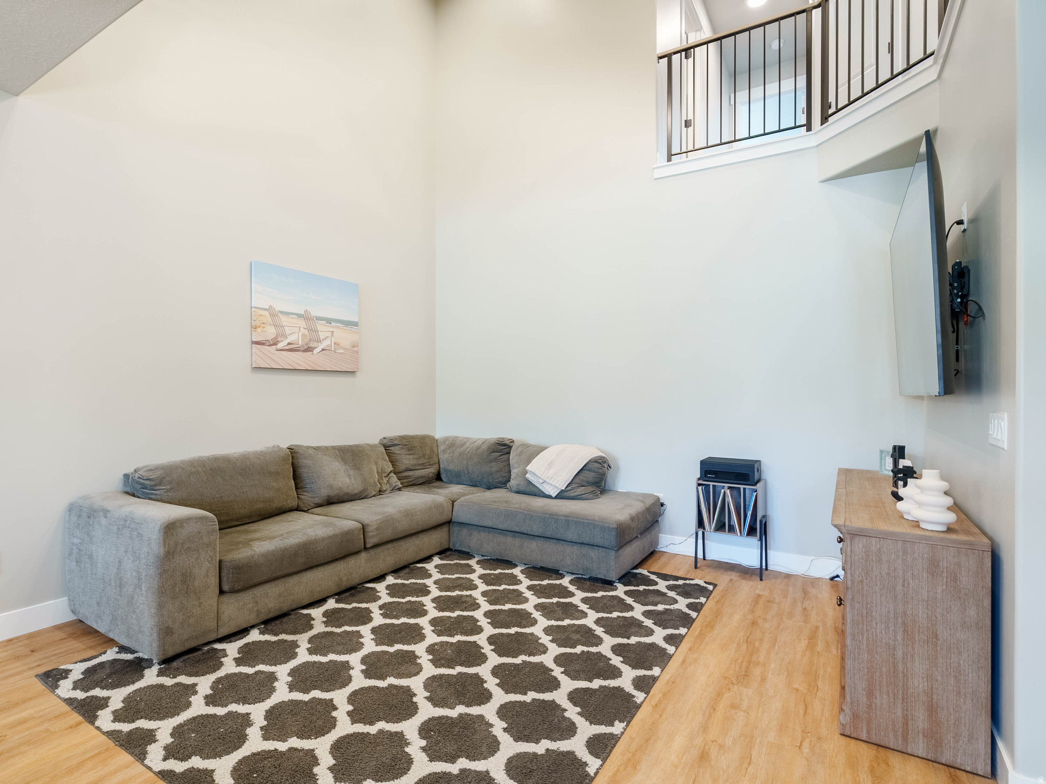 RIDGE - Residential