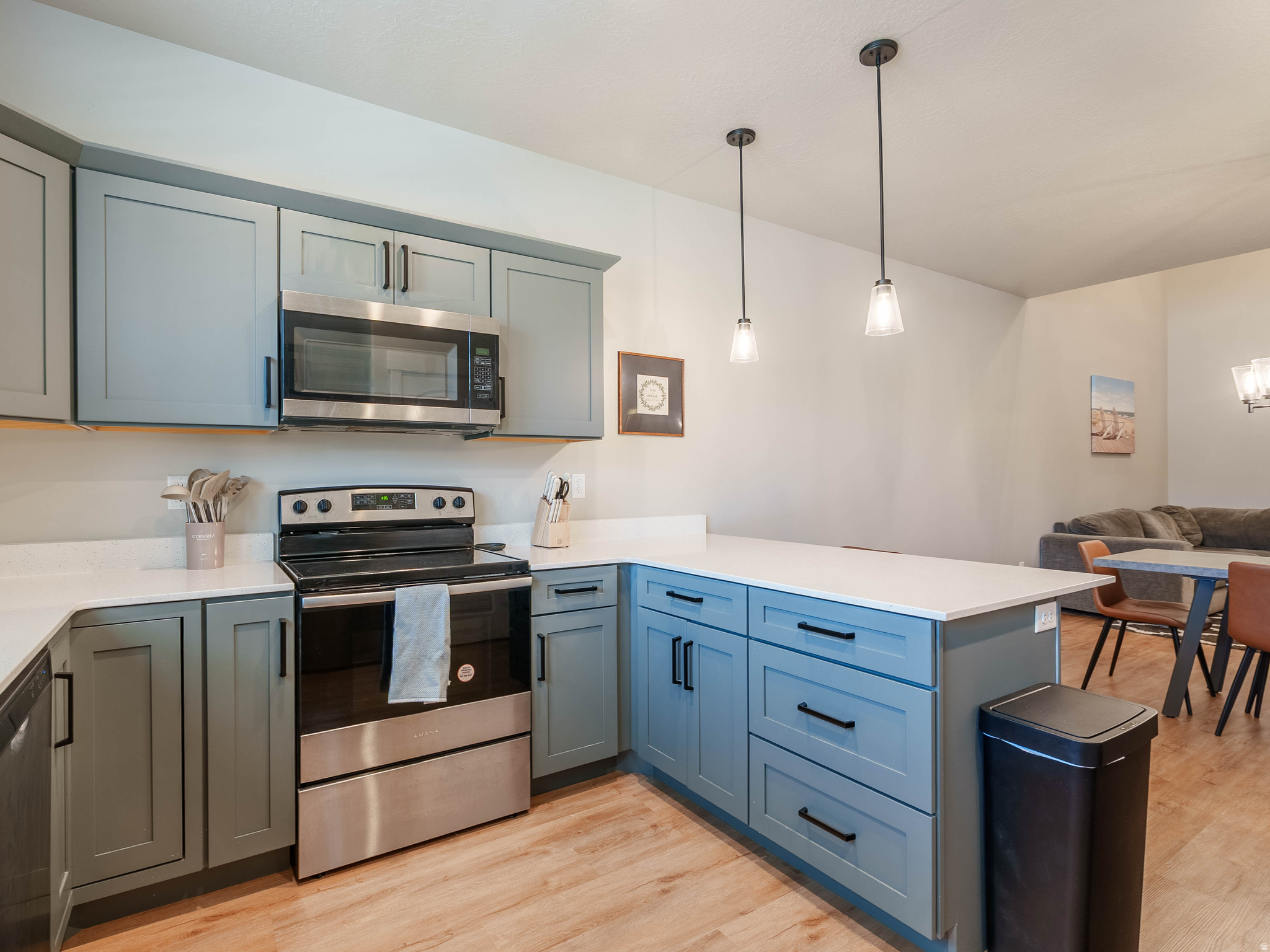 RIDGE - Residential