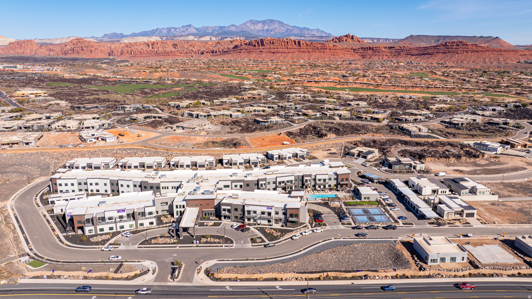 POINT AT SNOW CANYON - Residential
