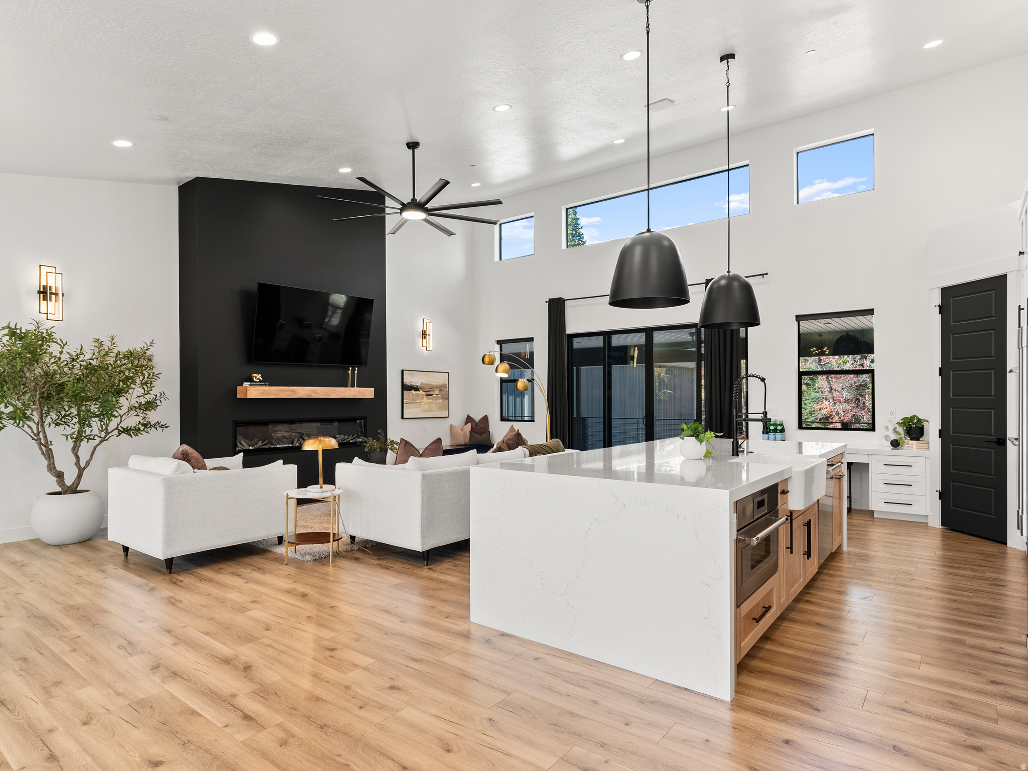 STAGECOACH ESTATES - Residential