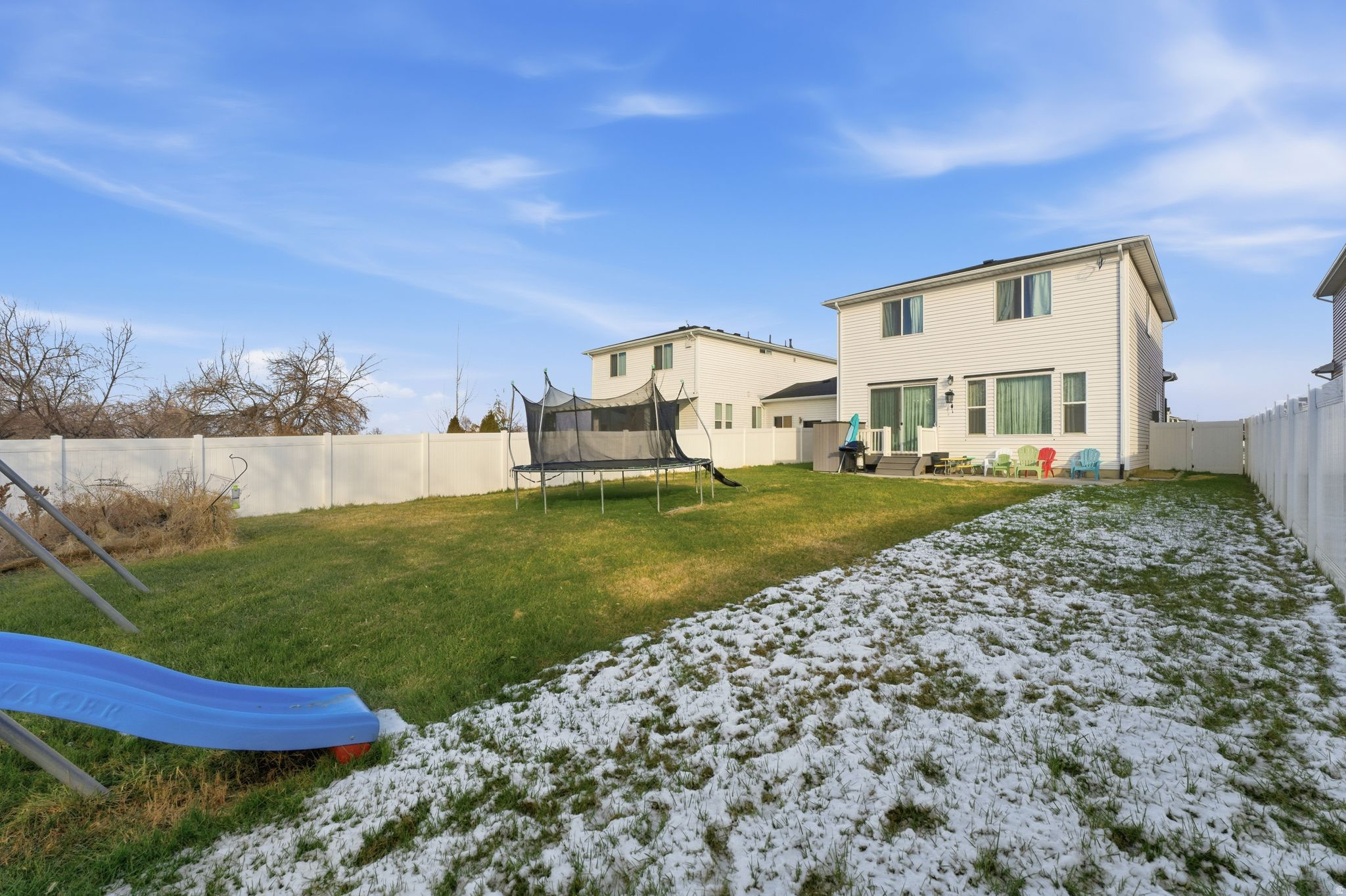 YULISA ESTATES - Residential