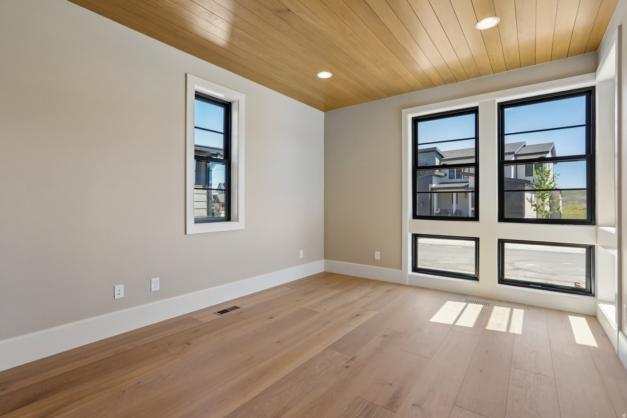 PARK CITY HEIGHTS COTTAGE 441 - Residential