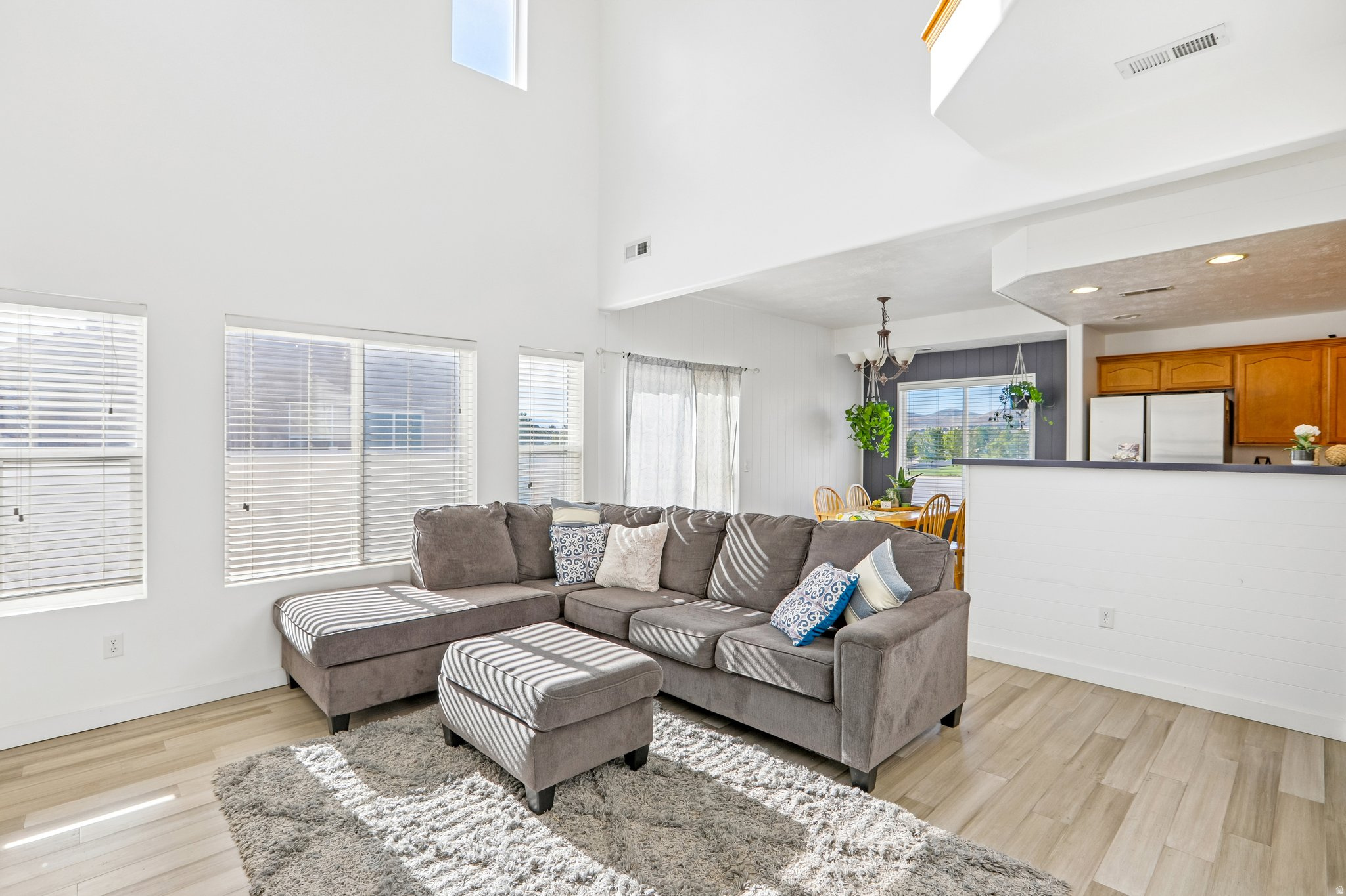 MEADOWS - Residential