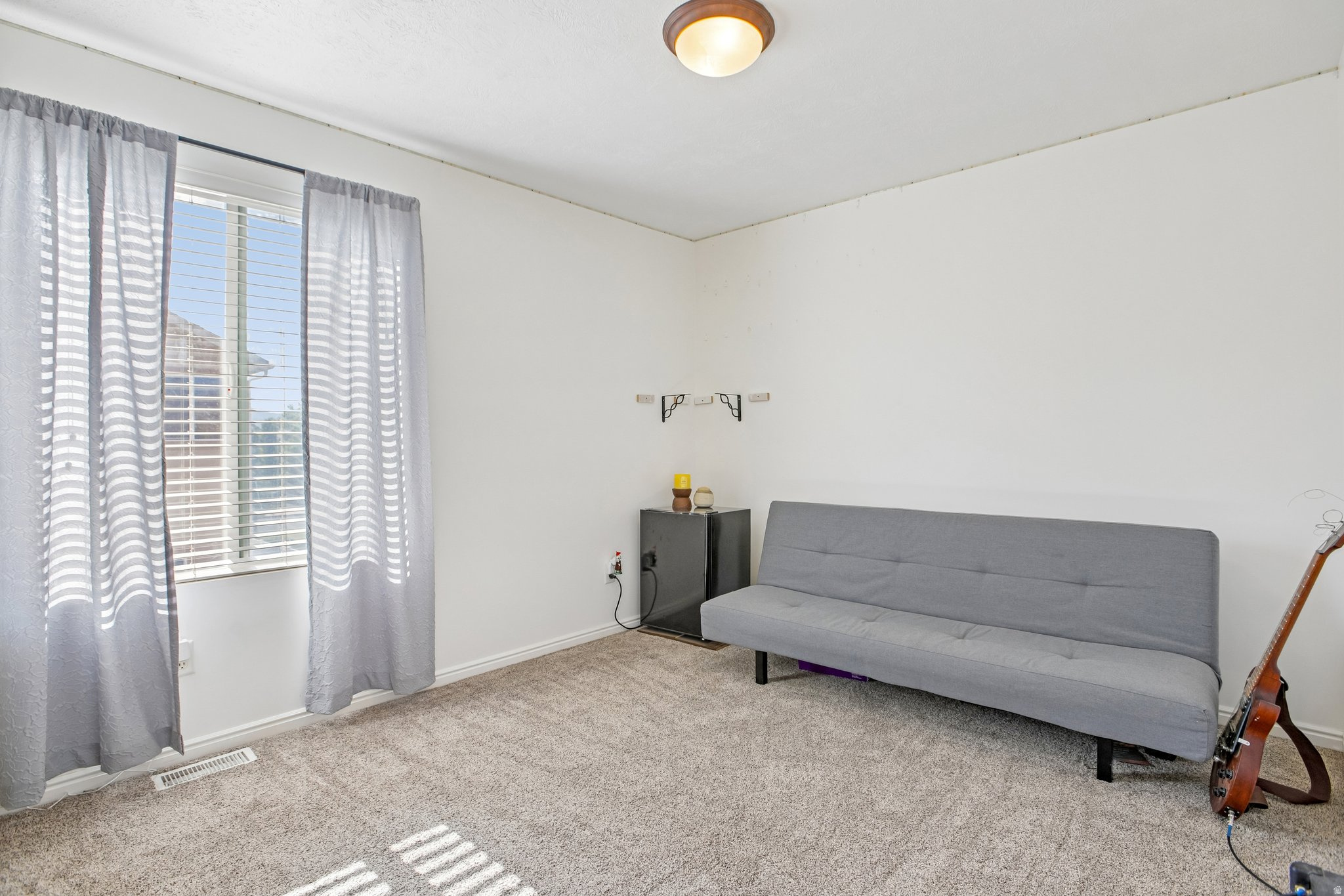 MEADOWS - Residential