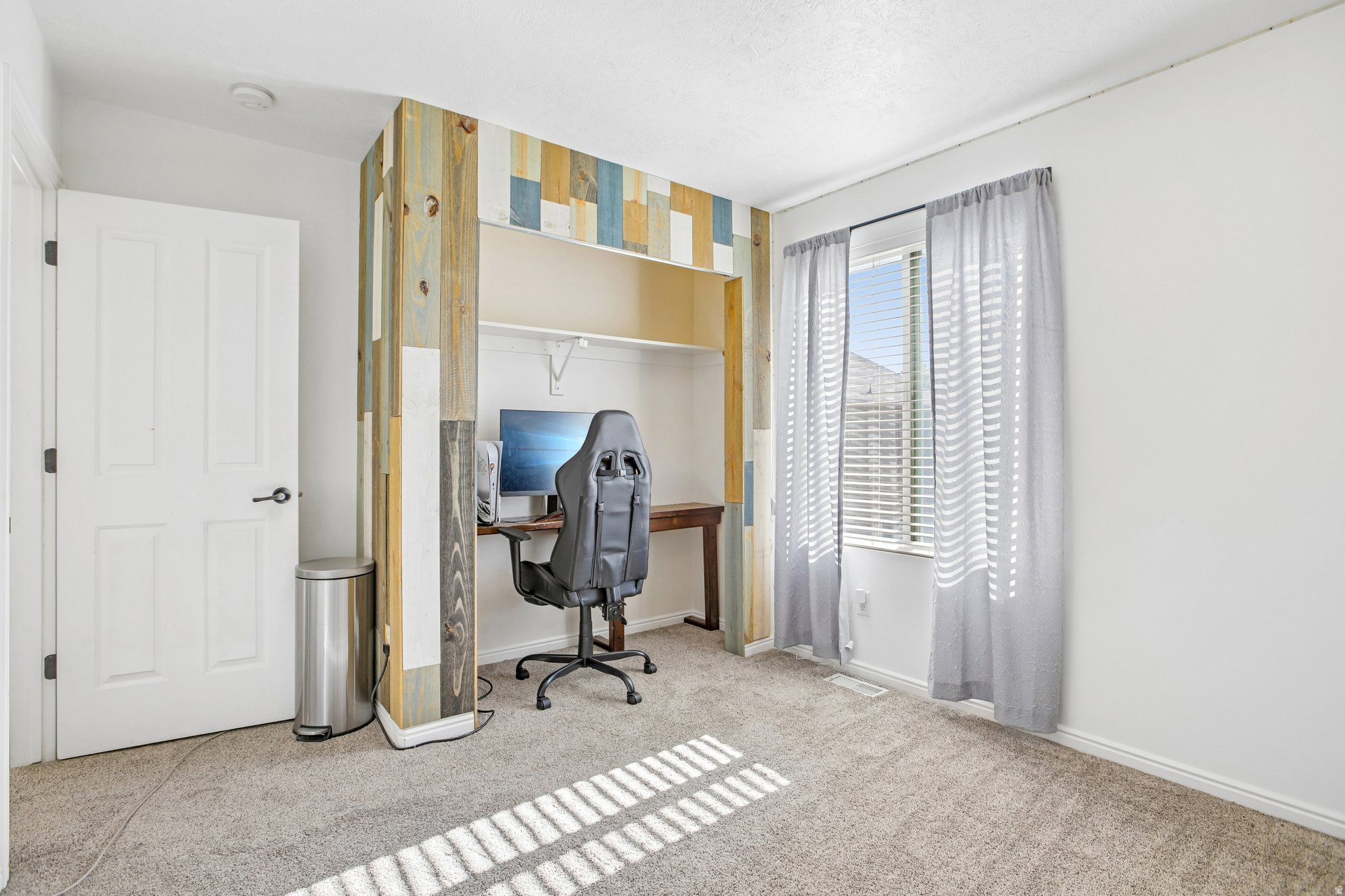 MEADOWS - Residential