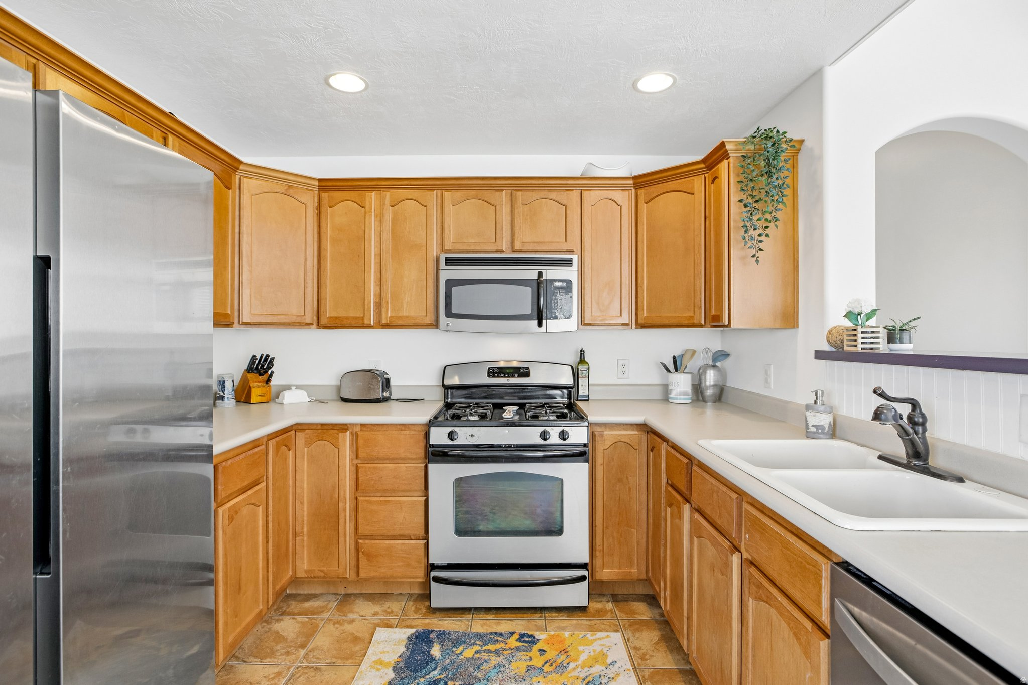 MEADOWS - Residential