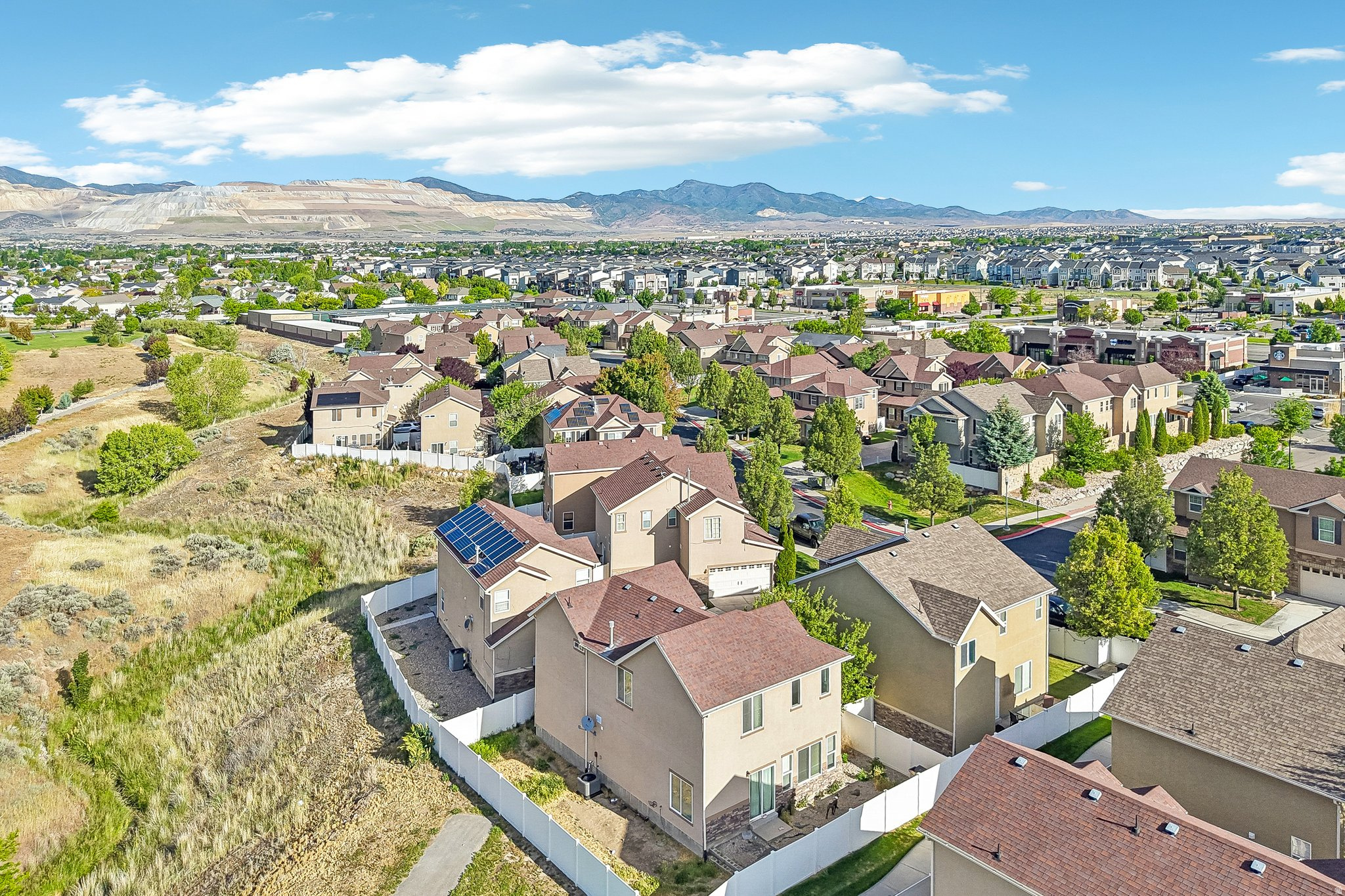 MEADOWS - Residential