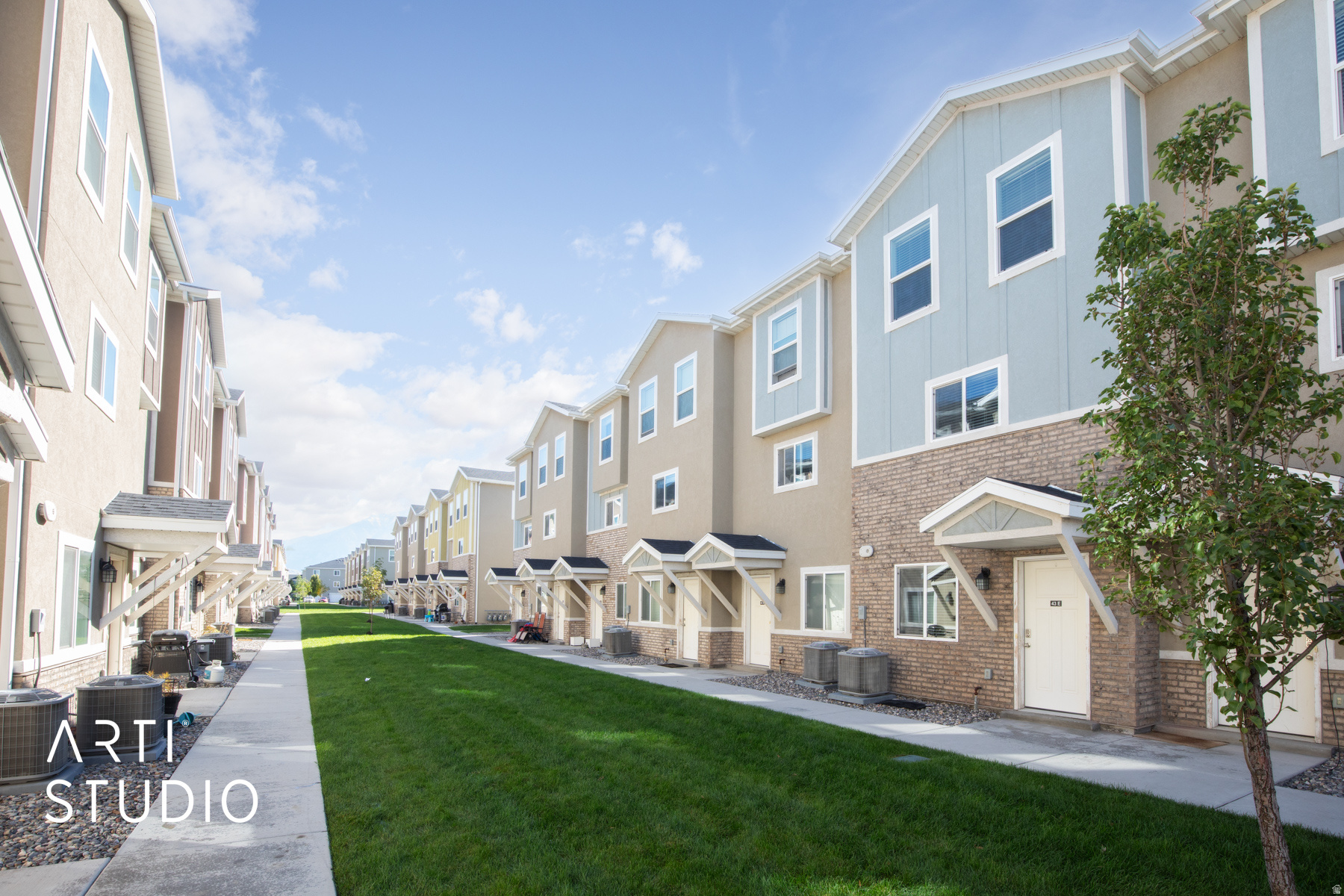 LOCHS AT WATERS EDGE - Residential