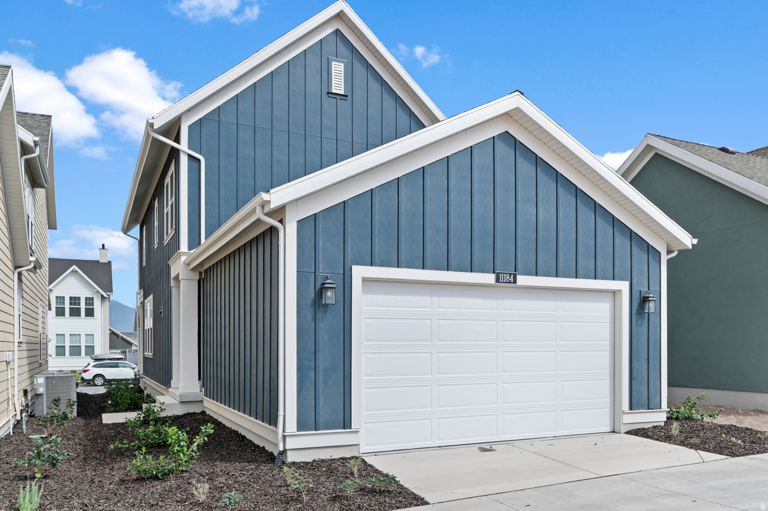 DAYBREAK CASCADES 402 - Residential
