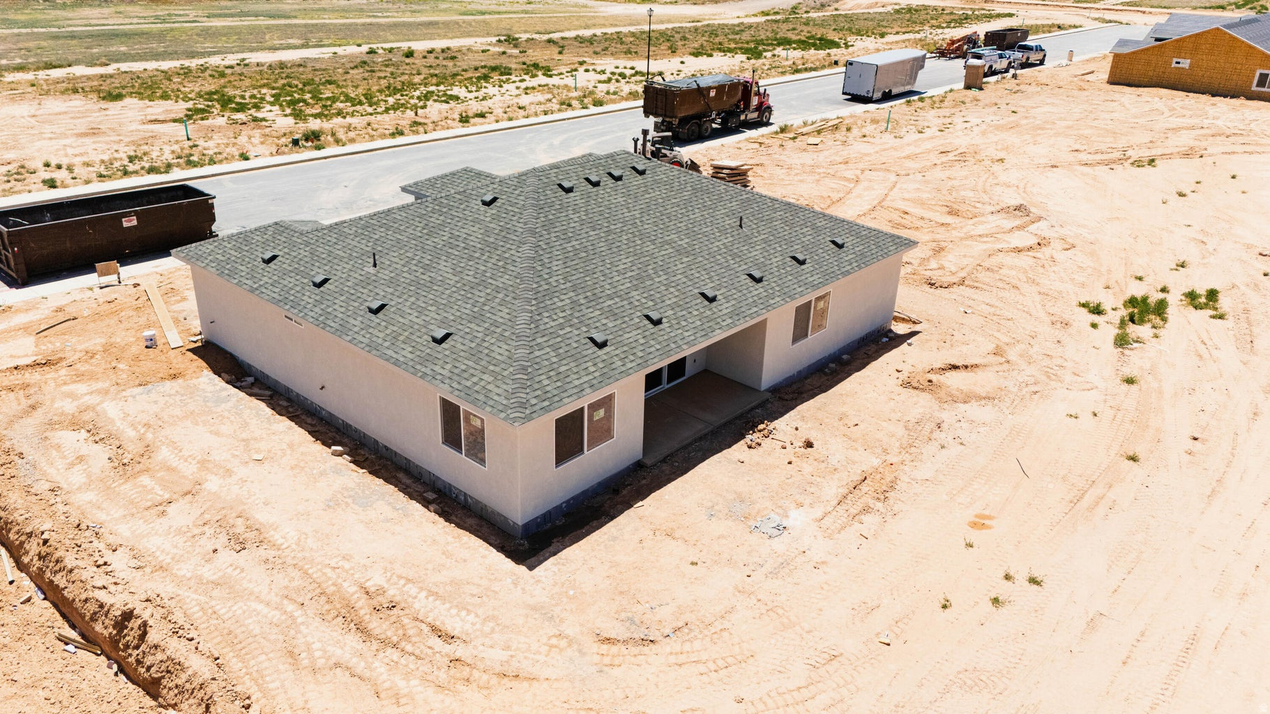 IRON WEST - Residential