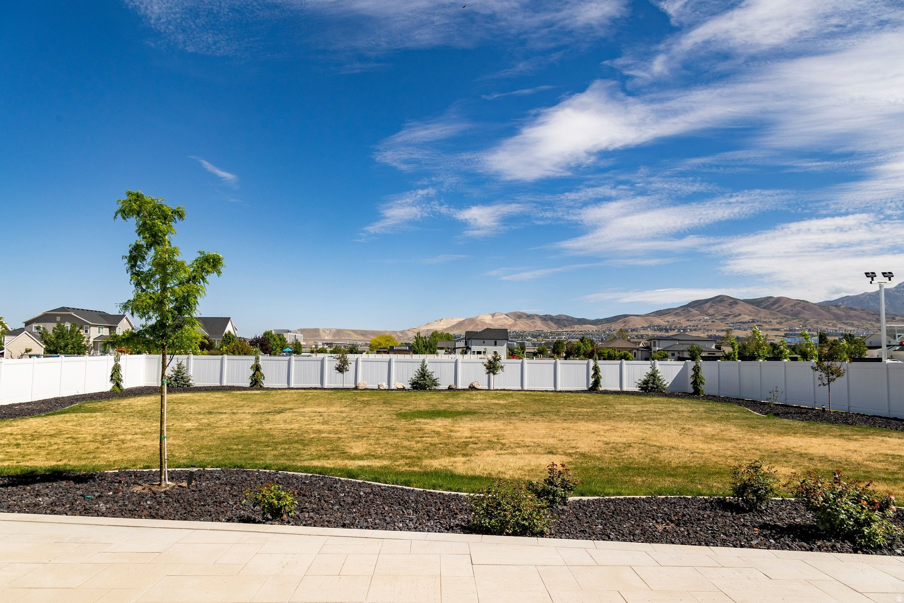 COLLEDGE FARMS - Residential