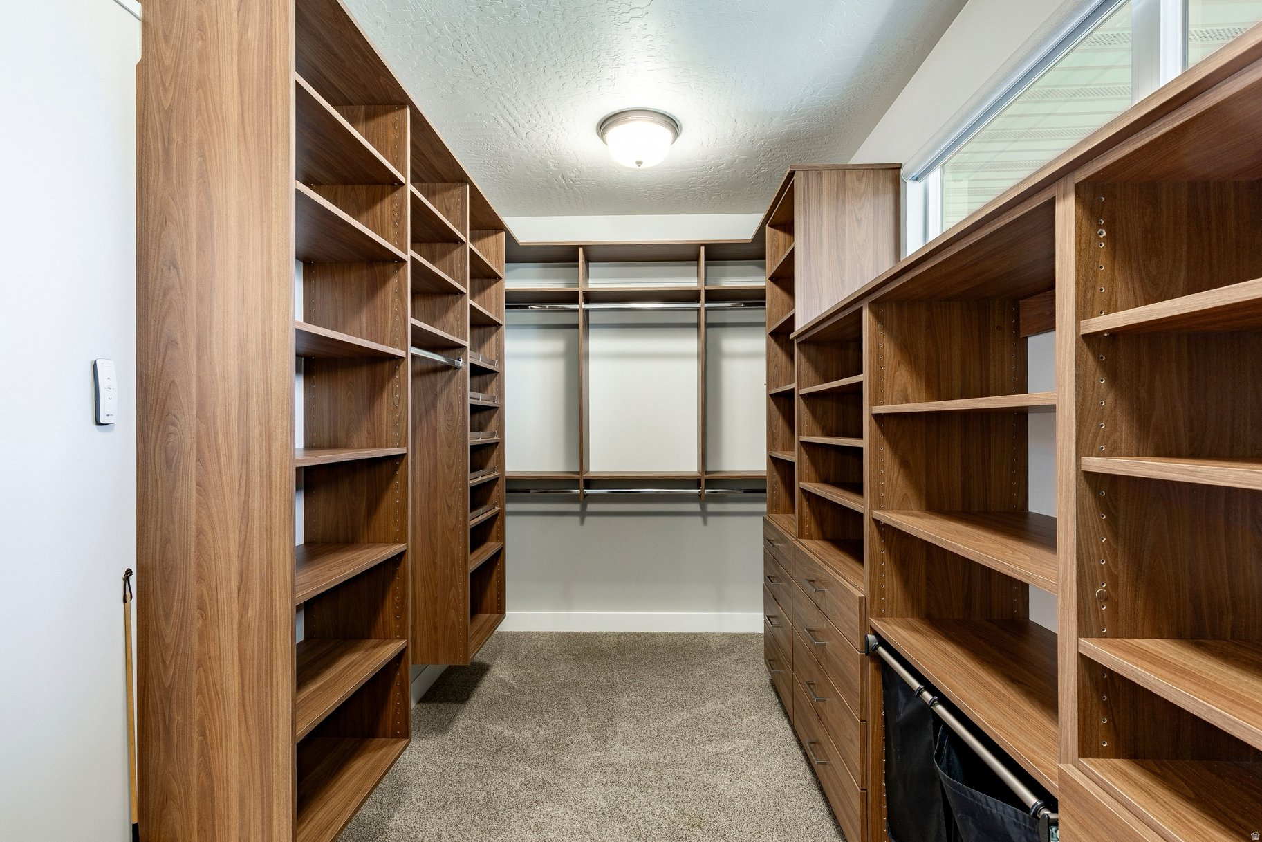 COLLEDGE FARMS - Residential