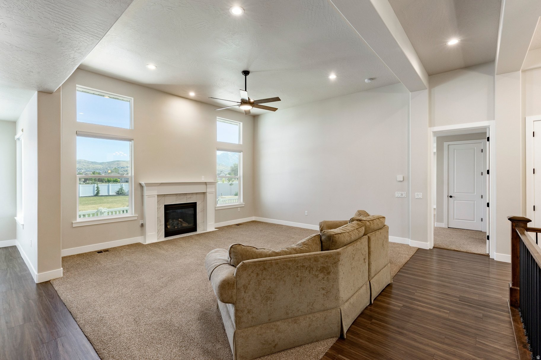 COLLEDGE FARMS - Residential