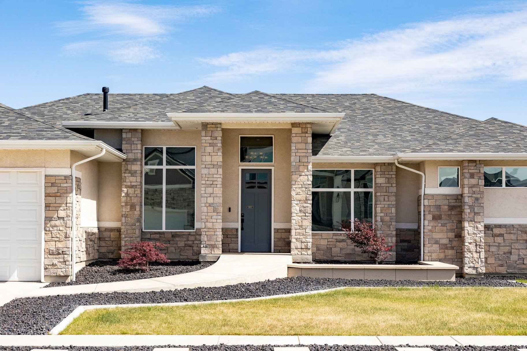 COLLEDGE FARMS - Residential