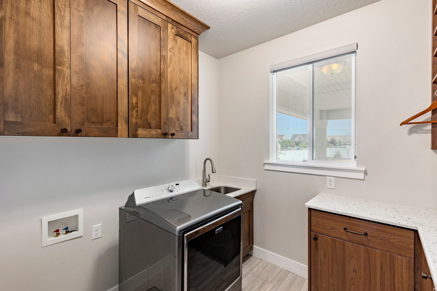 COLLEDGE FARMS - Residential
