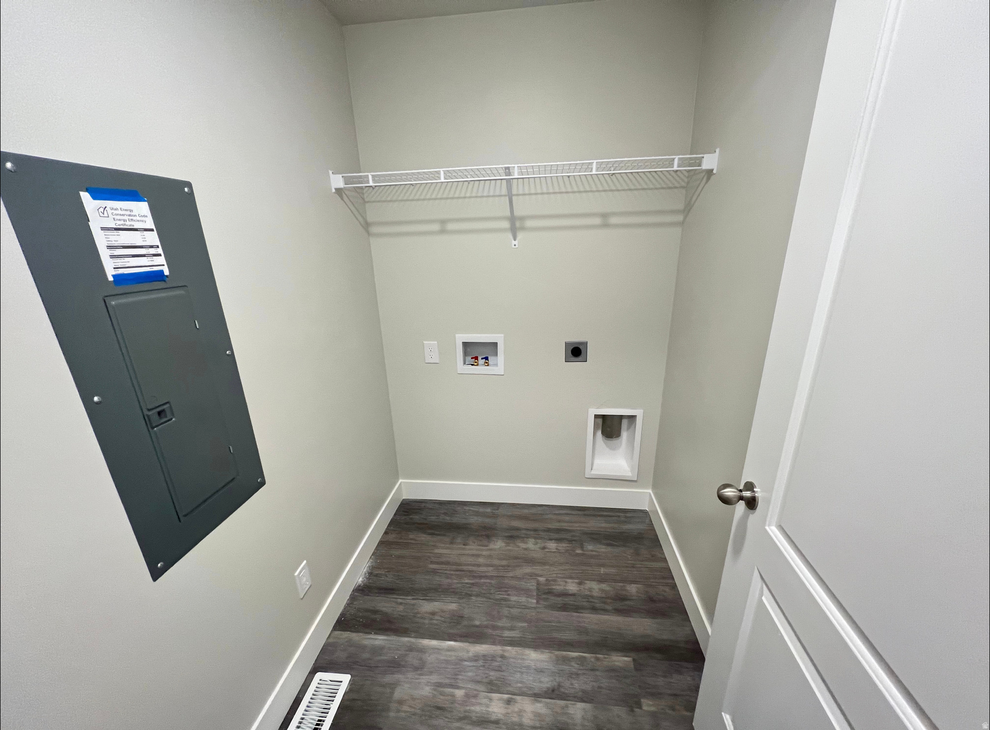 BRANDON PARK - Residential Lease