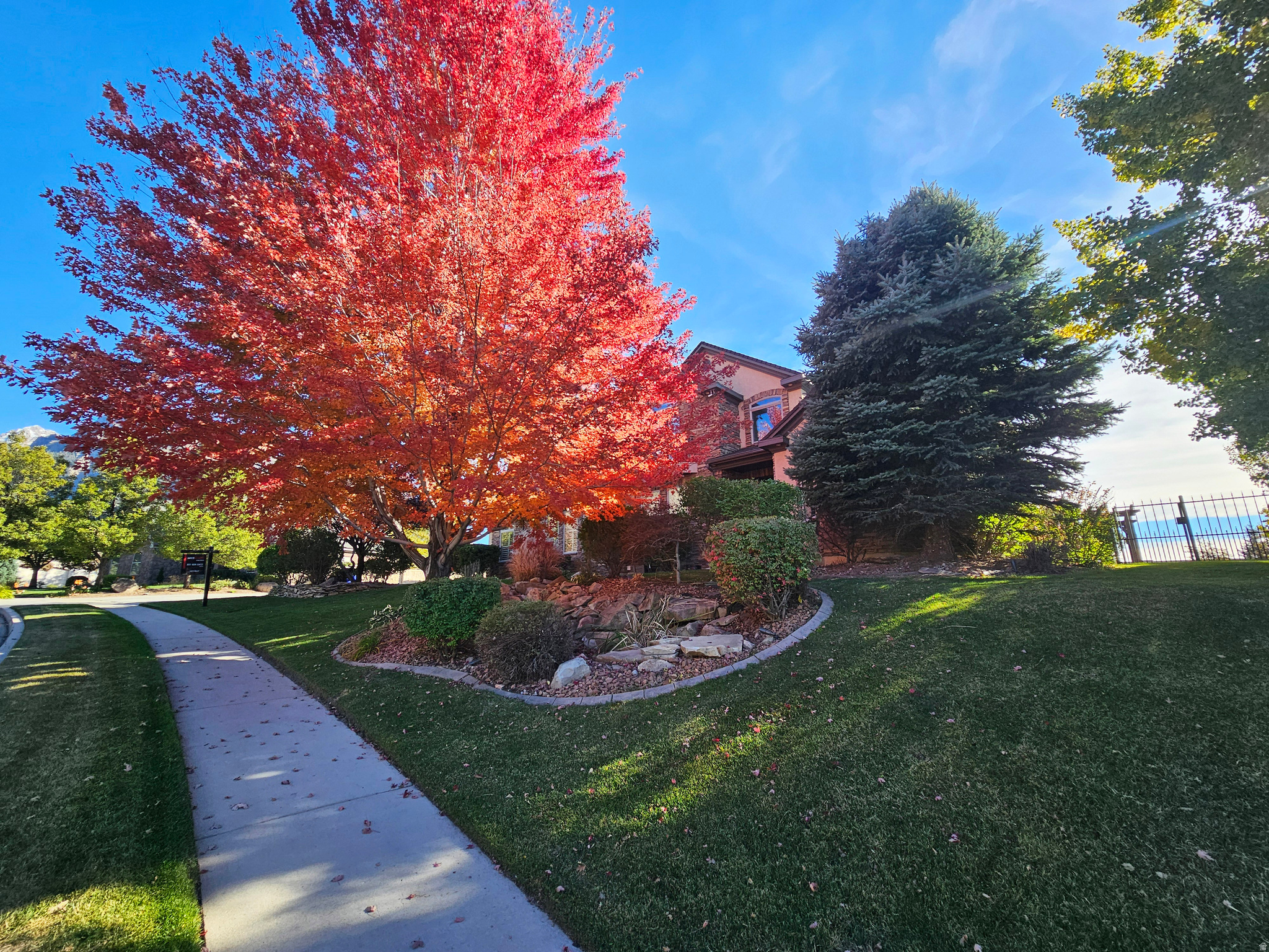 HEALEY HEIGHTS - Residential