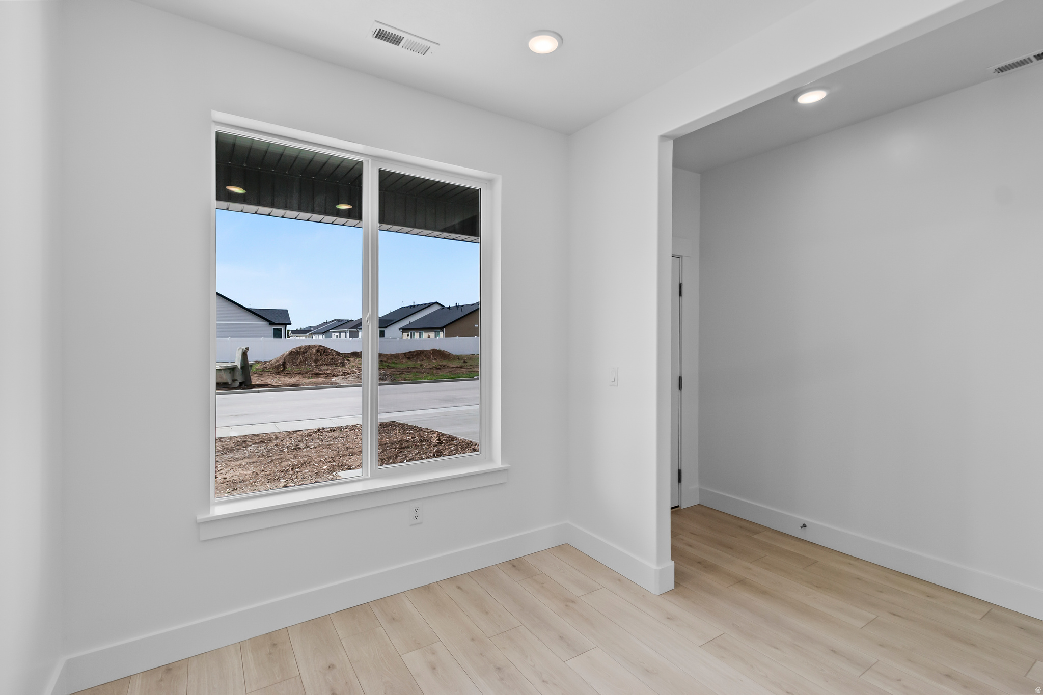 LEGENDS CROSSING - Residential