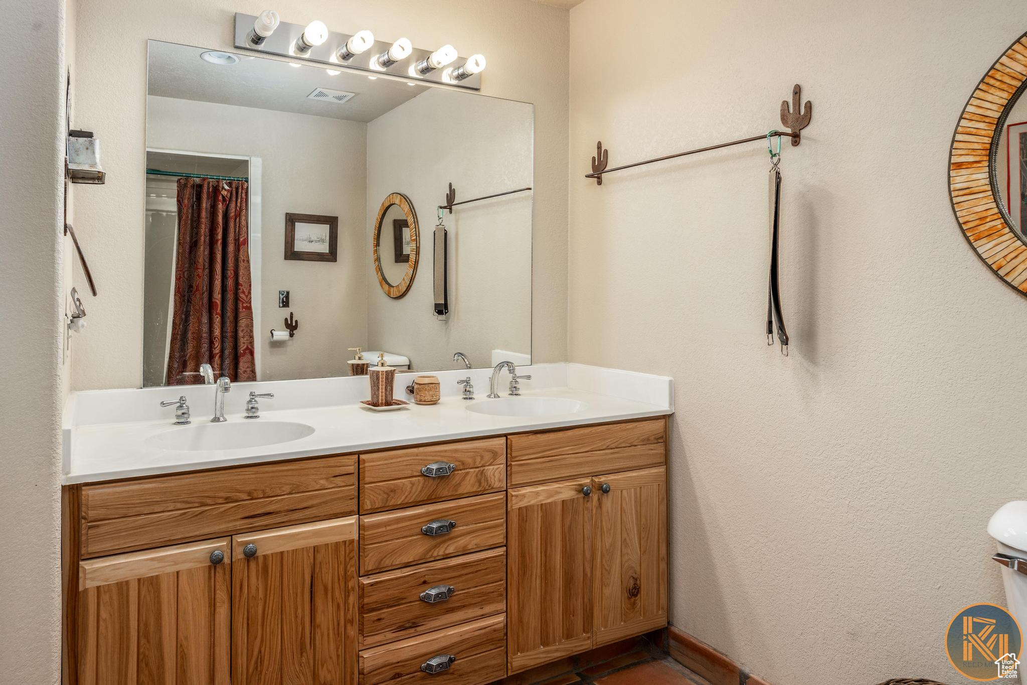 CEDAR HEIGHTS - Residential