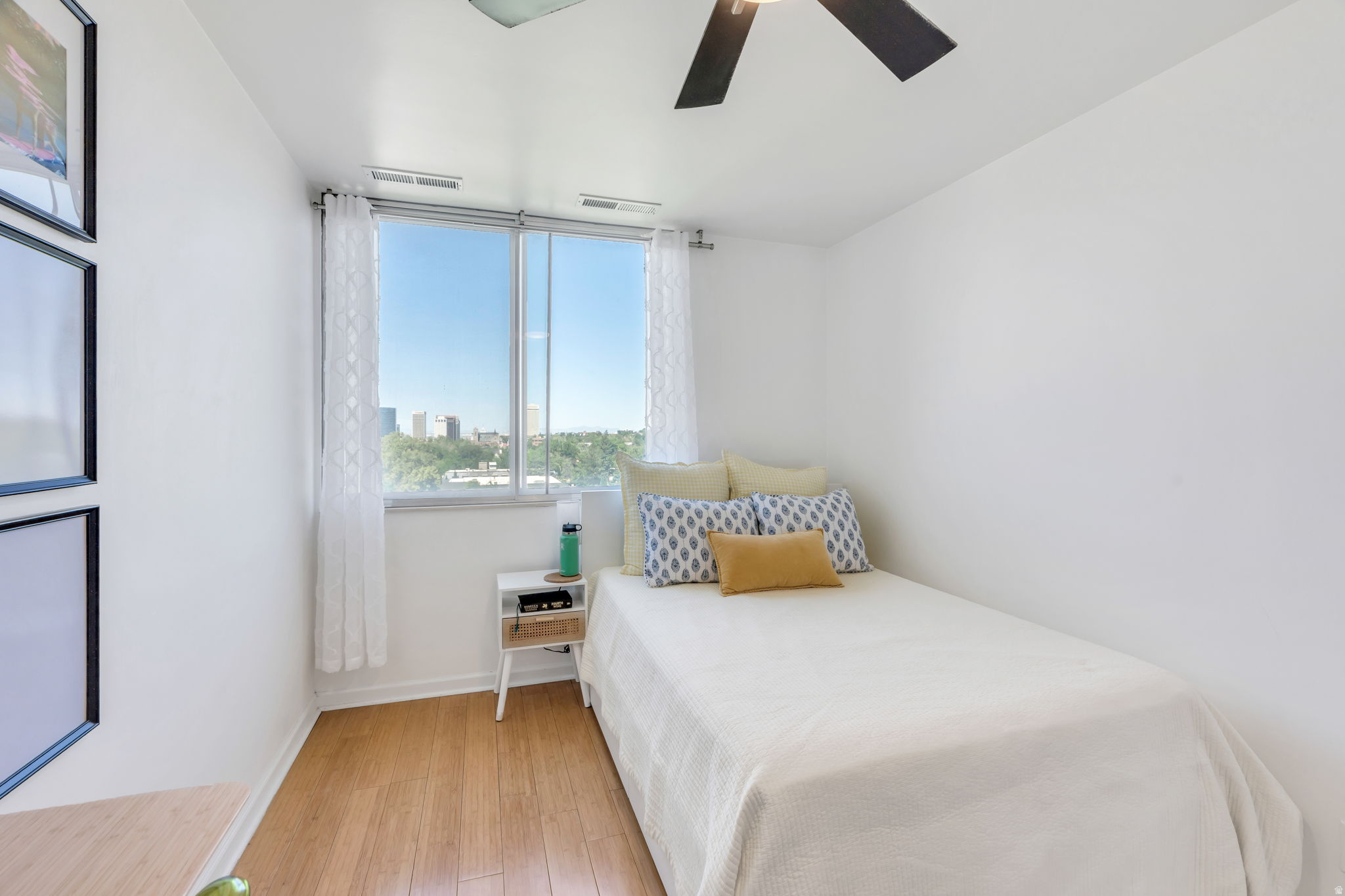 BONNEVILLE TOWERS - Residential