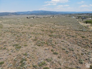 WILDERNESS ACRES - Land