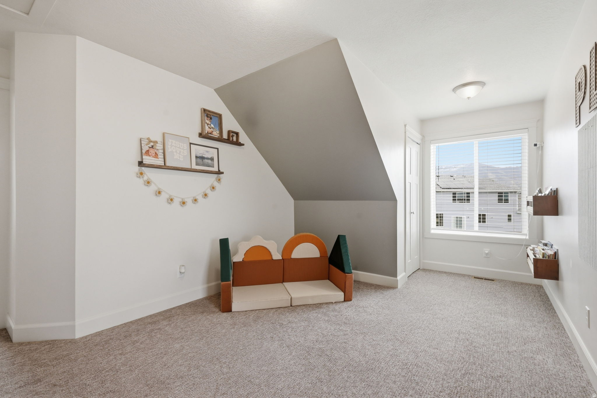 QUAYLE MEADOWS - Residential