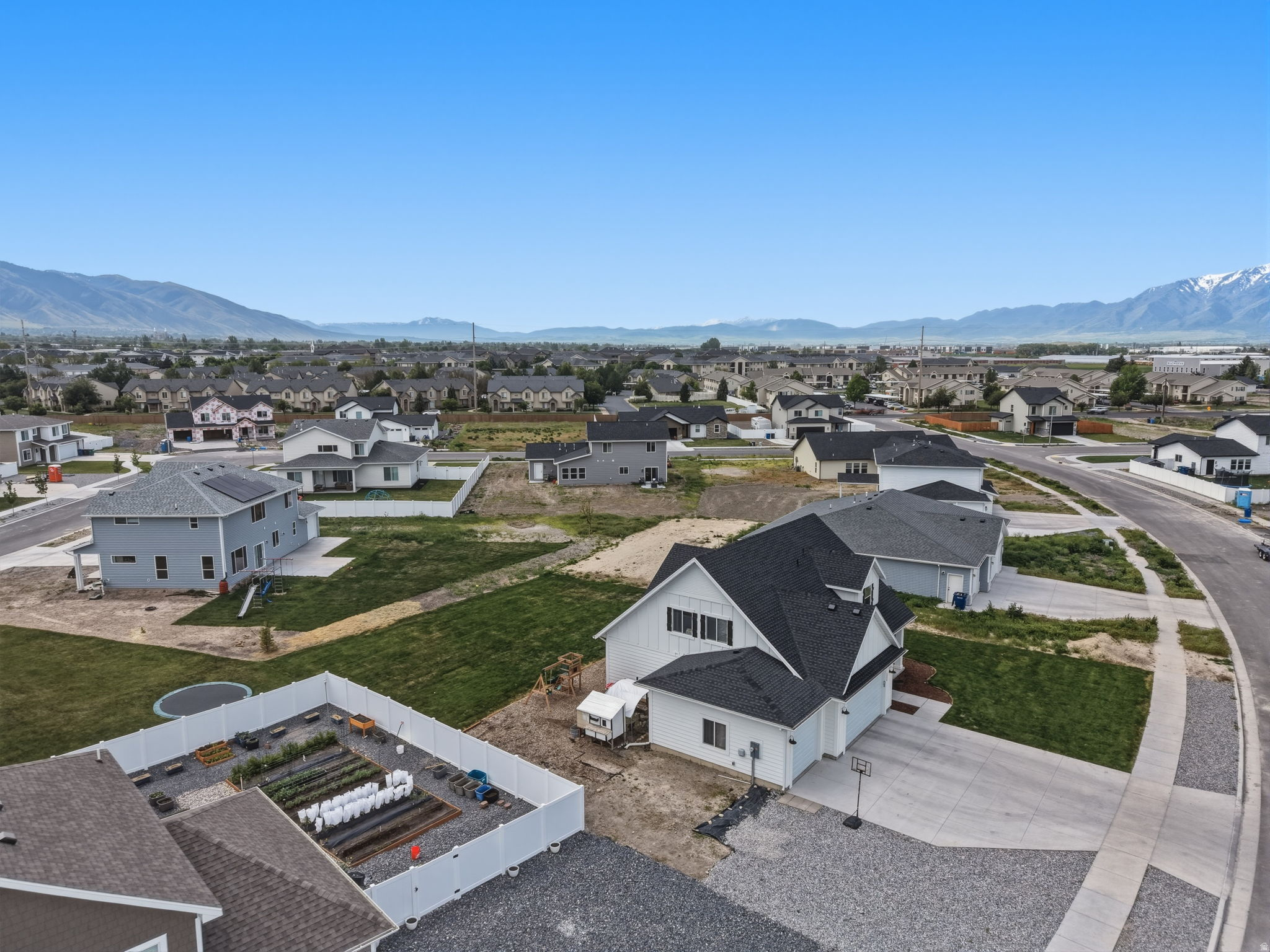 QUAYLE MEADOWS - Residential