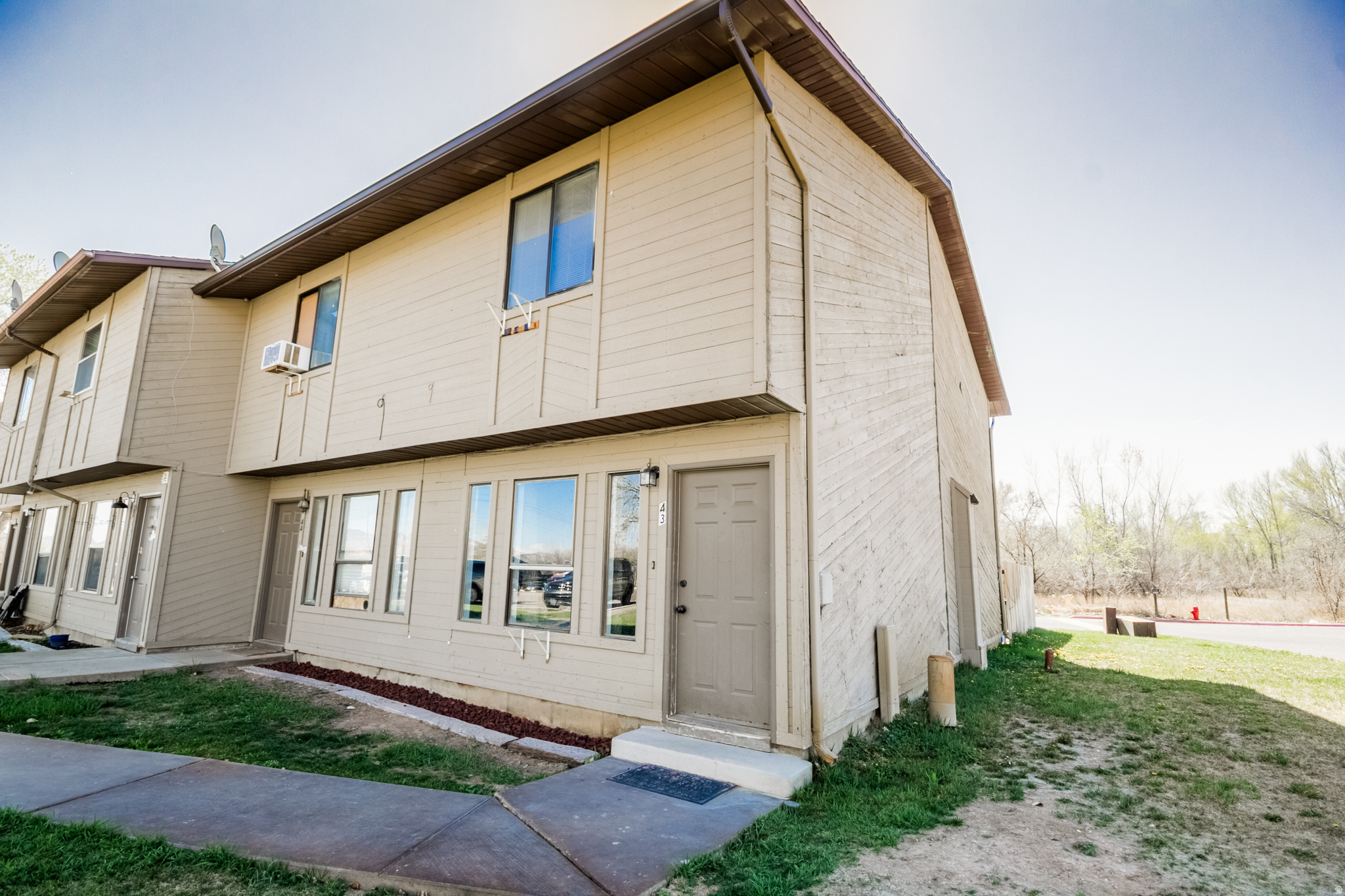 Welcome to this beautifully updated, 2-bedroom, 2-bathroom condo, offering comfortable, modern living in a convenient Vernal location! Step inside to find an inviting interior, featuring stylish updates throughout. The open-concept living creates a warm, welcoming space, perfect for relaxing or entertaining. Enjoy low-maintenance living with all the comforts of home, plus the benefits of condo ownership. Whether you're a first-time buyer, downsizing, or looking for an investment opportunity, this property checks all the boxes. Located in the perfect location, you'll appreciate easy access to local amenities, shopping, dining, and all the outdoor recreation that Vernal has to offer. Don't miss your chance to own this move-in-ready gem-schedule your showing today!  Square footage figures are provided as a courtesy estimate only. Buyer is advised to obtain an independent measurement.
