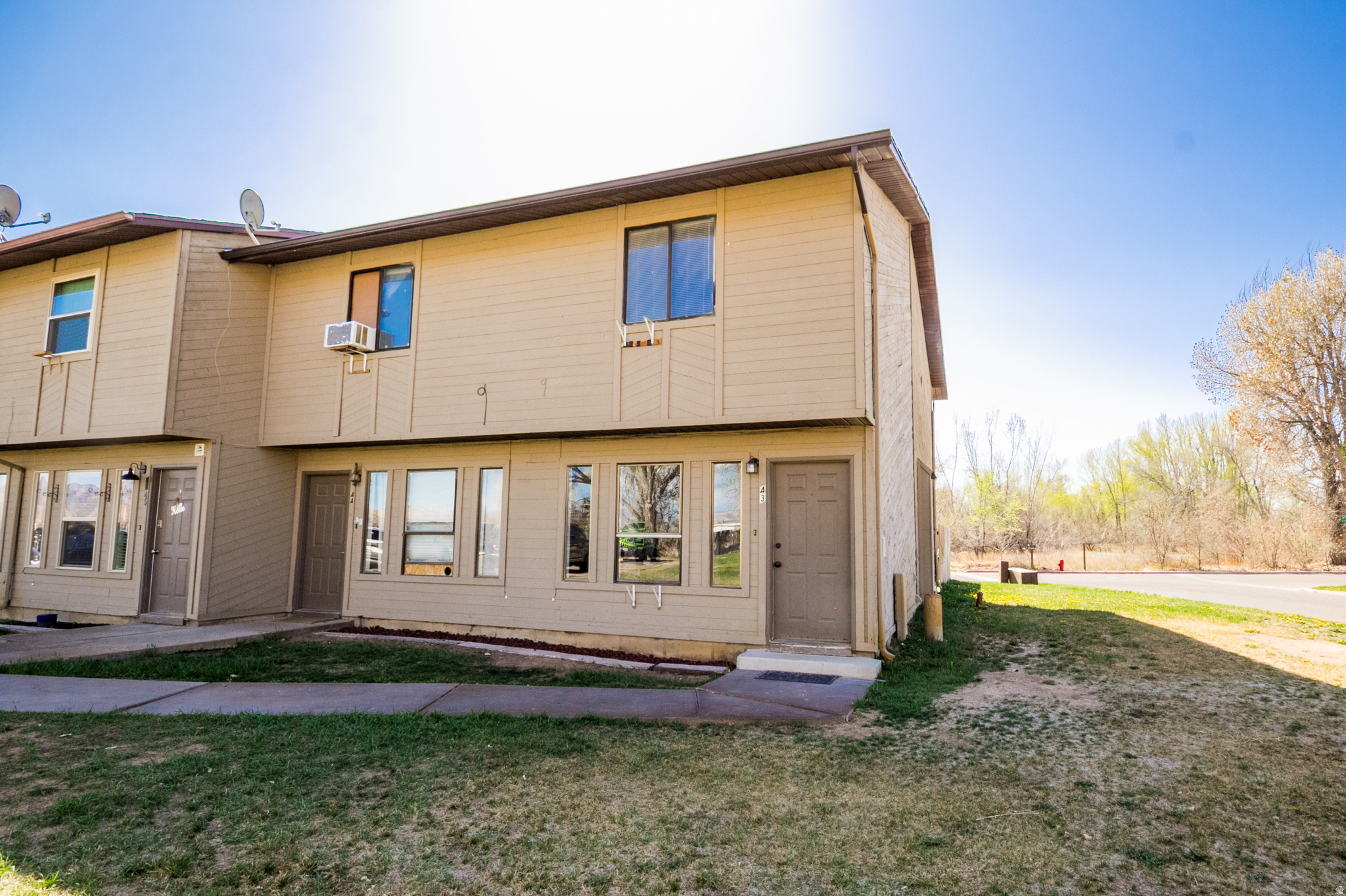 ASHLEY PARK CONDO PH - Residential