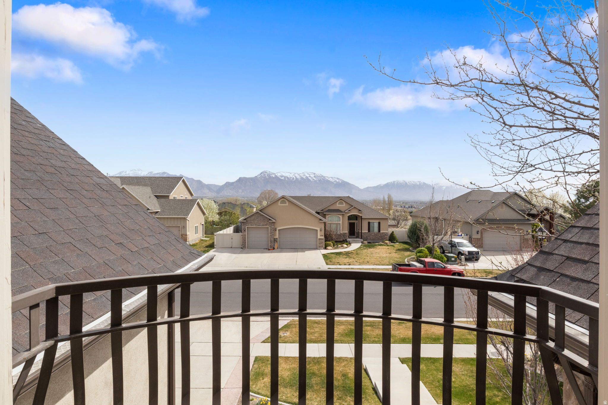 ASPEN HILLS - Residential