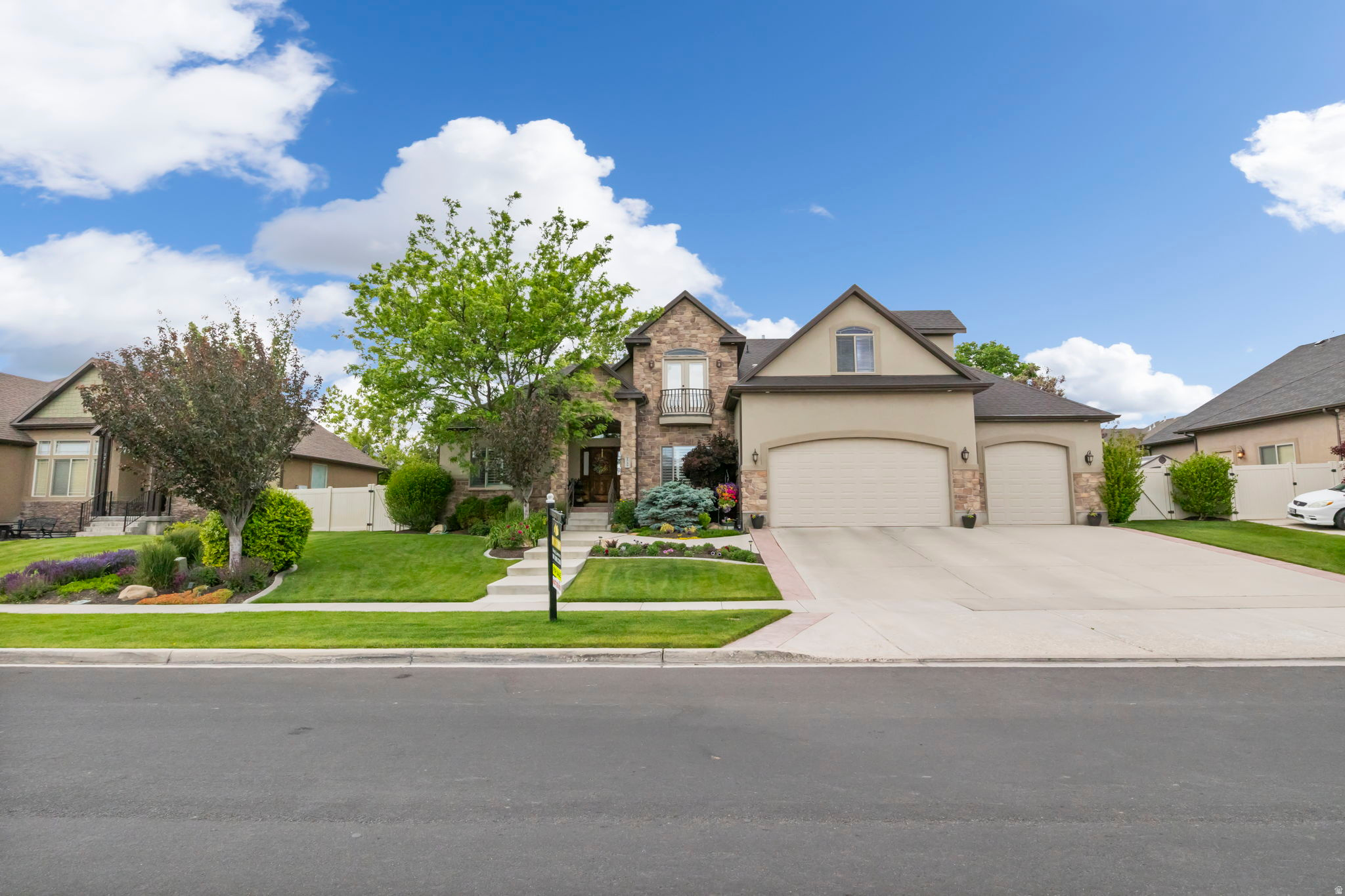 ASPEN HILLS - Residential