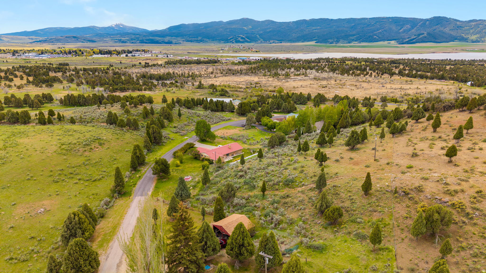 CEDAR VIEW - Land