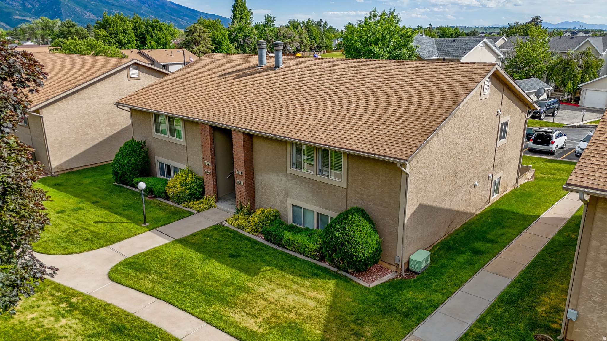 MEADOWS EAST - Residential