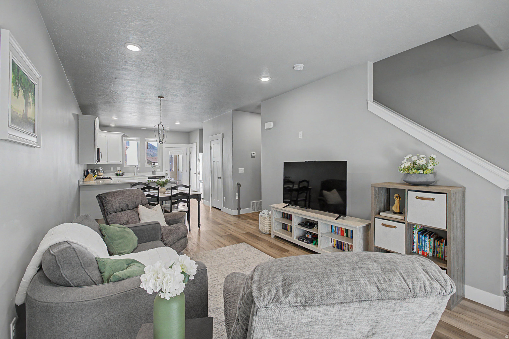 RIDGE - Residential