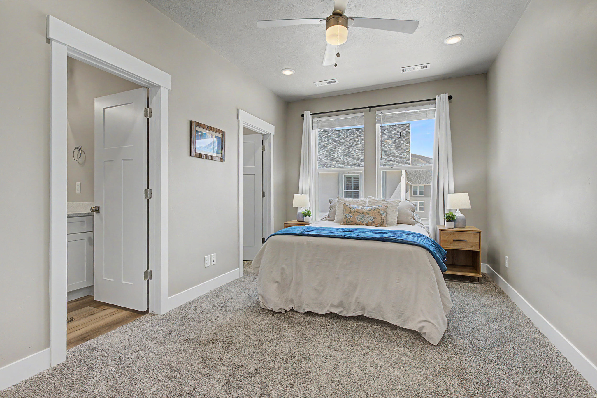 RIDGE - Residential