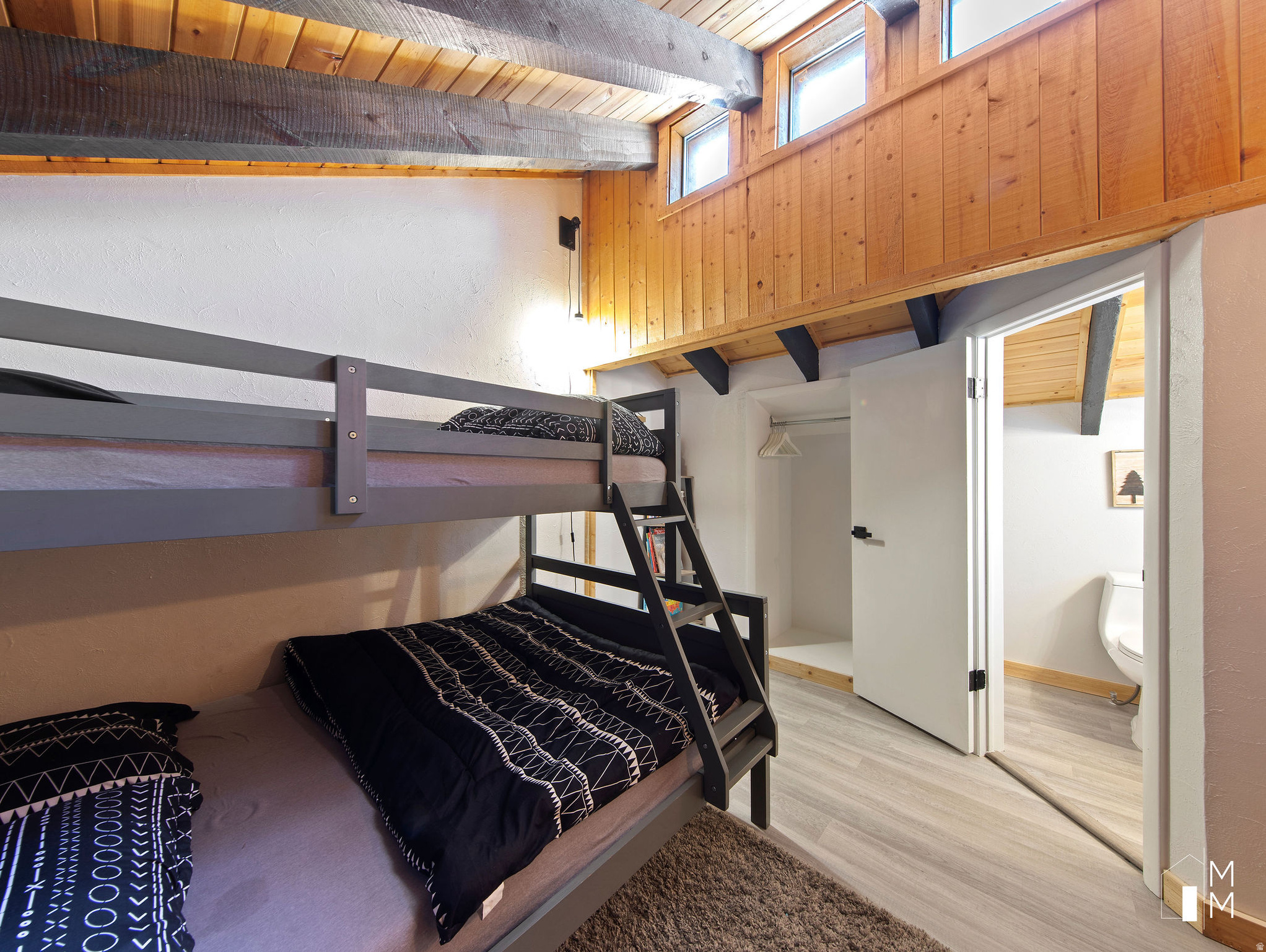 CHALET VILLAGE - Residential