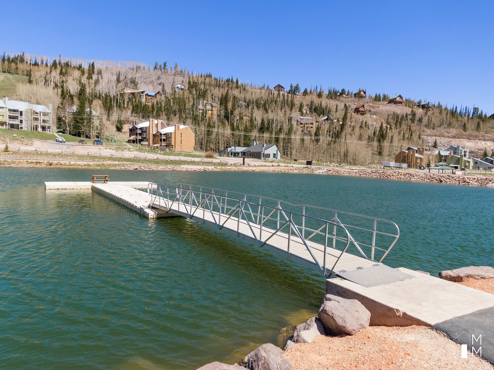 CHALET VILLAGE - Residential