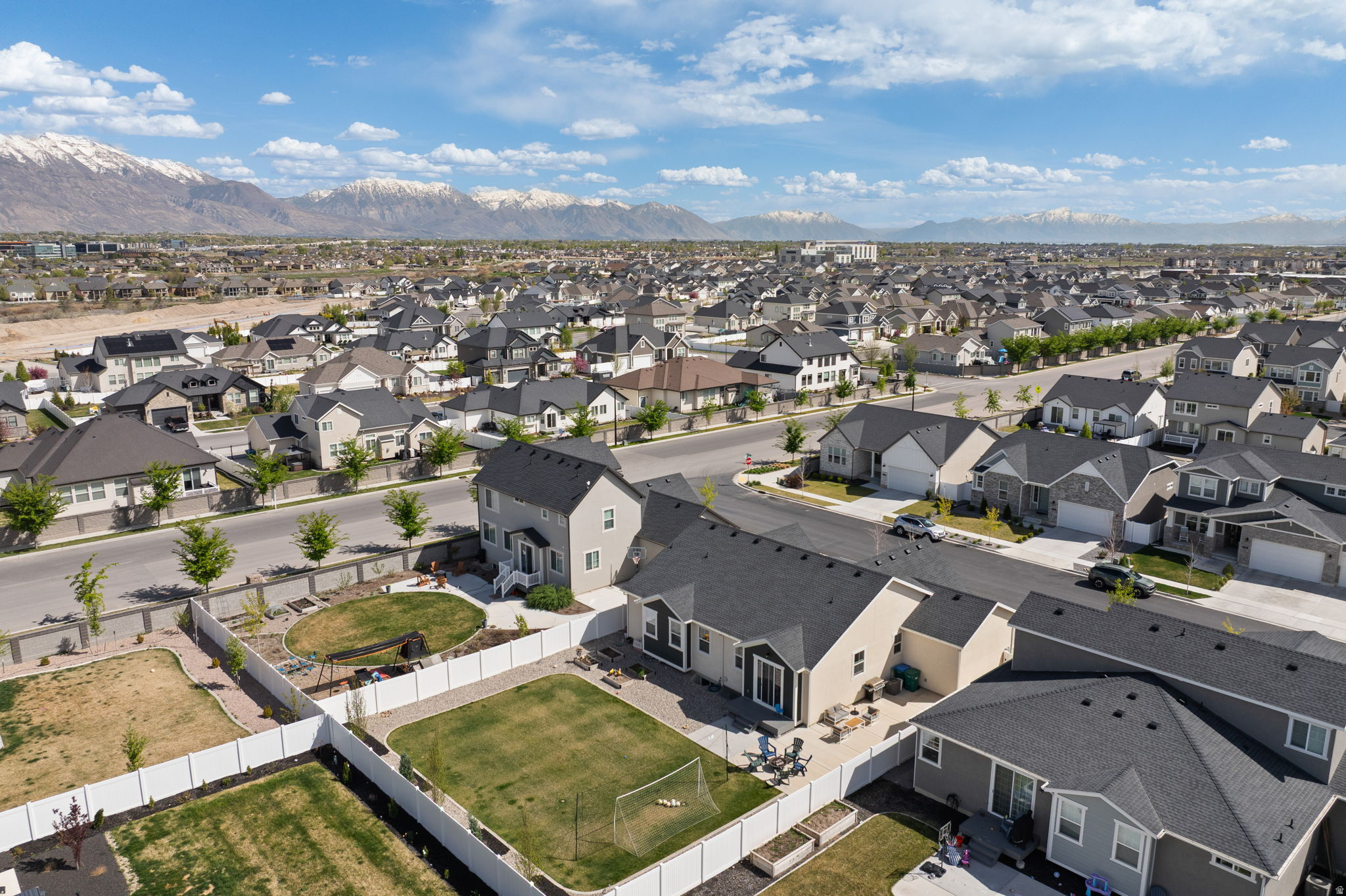 HOLBROOK FARMS - Residential