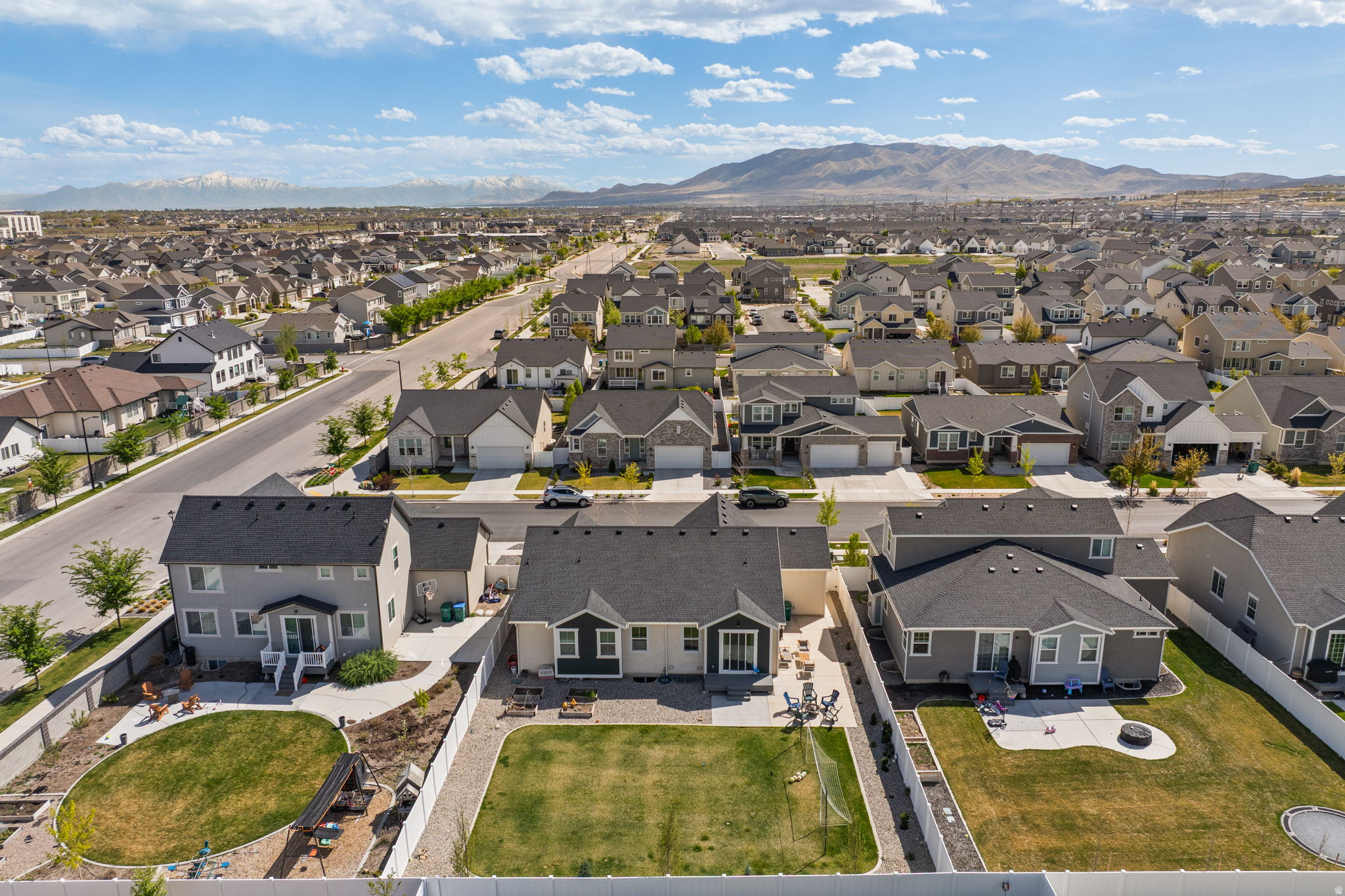 HOLBROOK FARMS - Residential