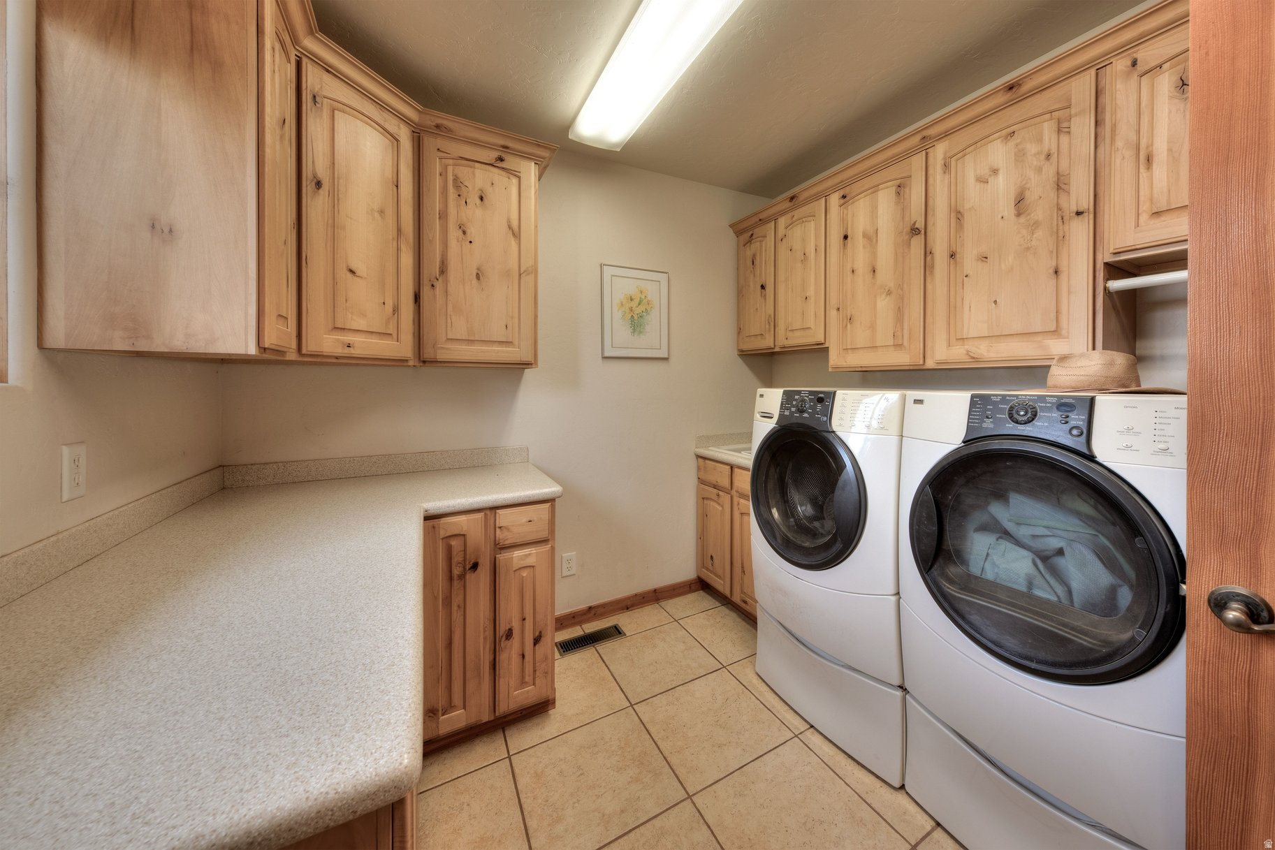 EAGLES LANDING - Residential