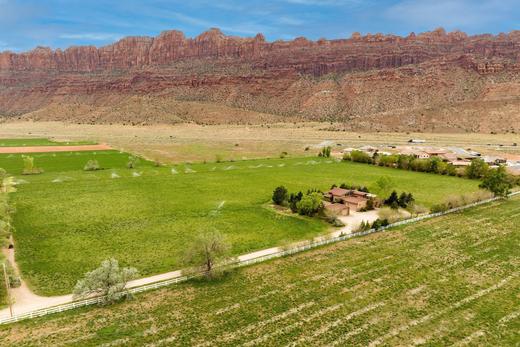 EAGLES LANDING - Residential