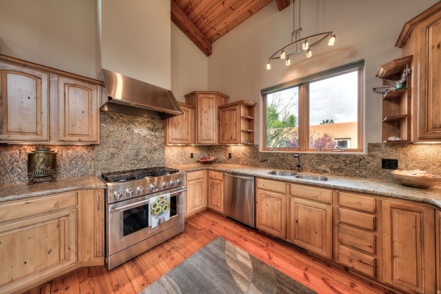 EAGLES LANDING - Residential