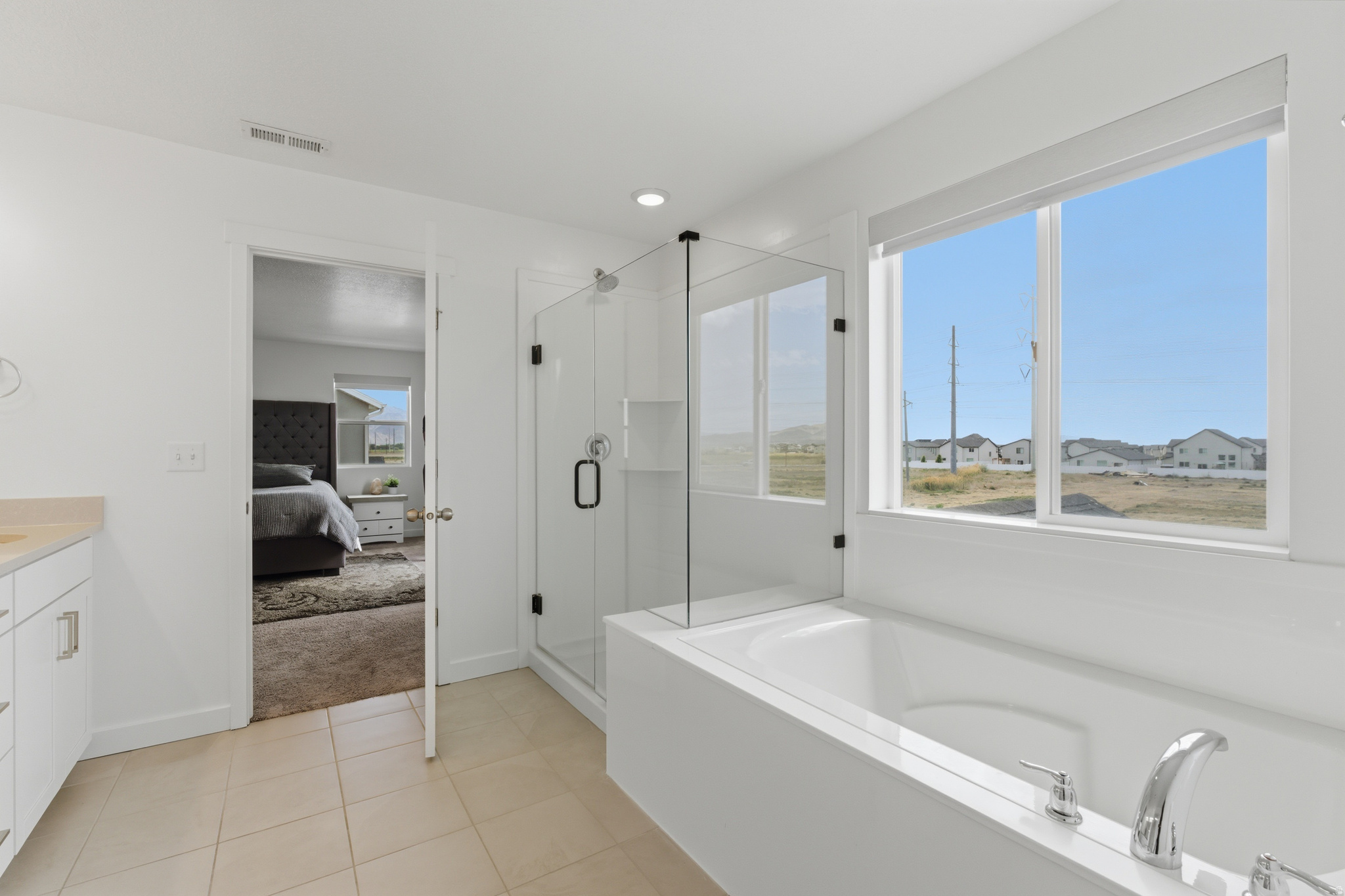 AF CROSSING - Residential
