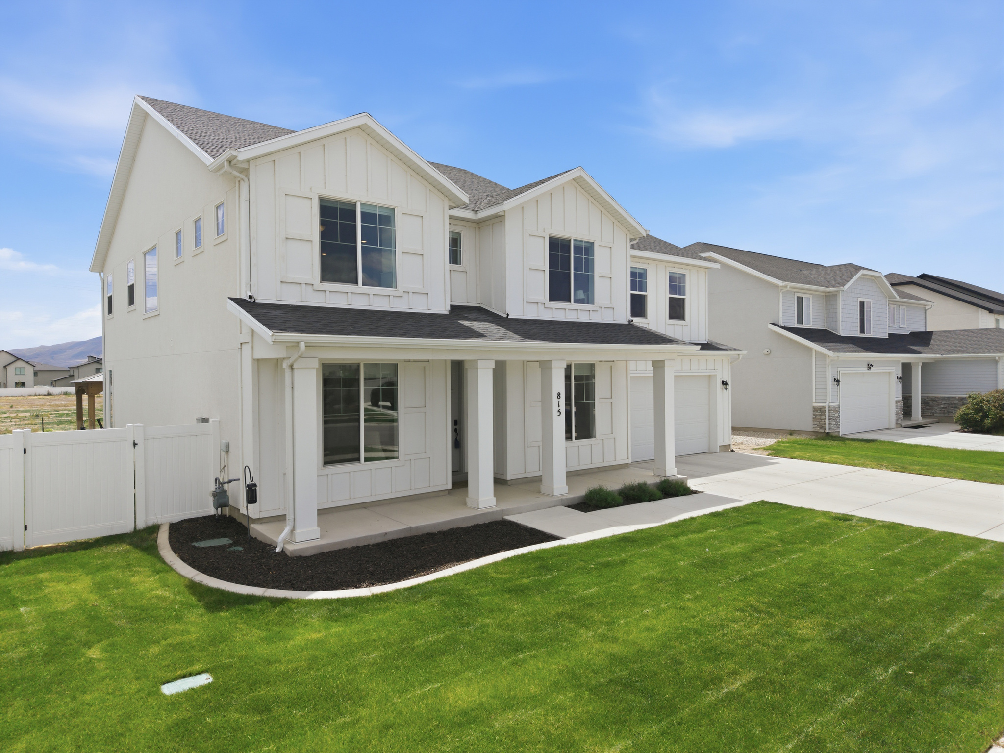 AF CROSSING - Residential