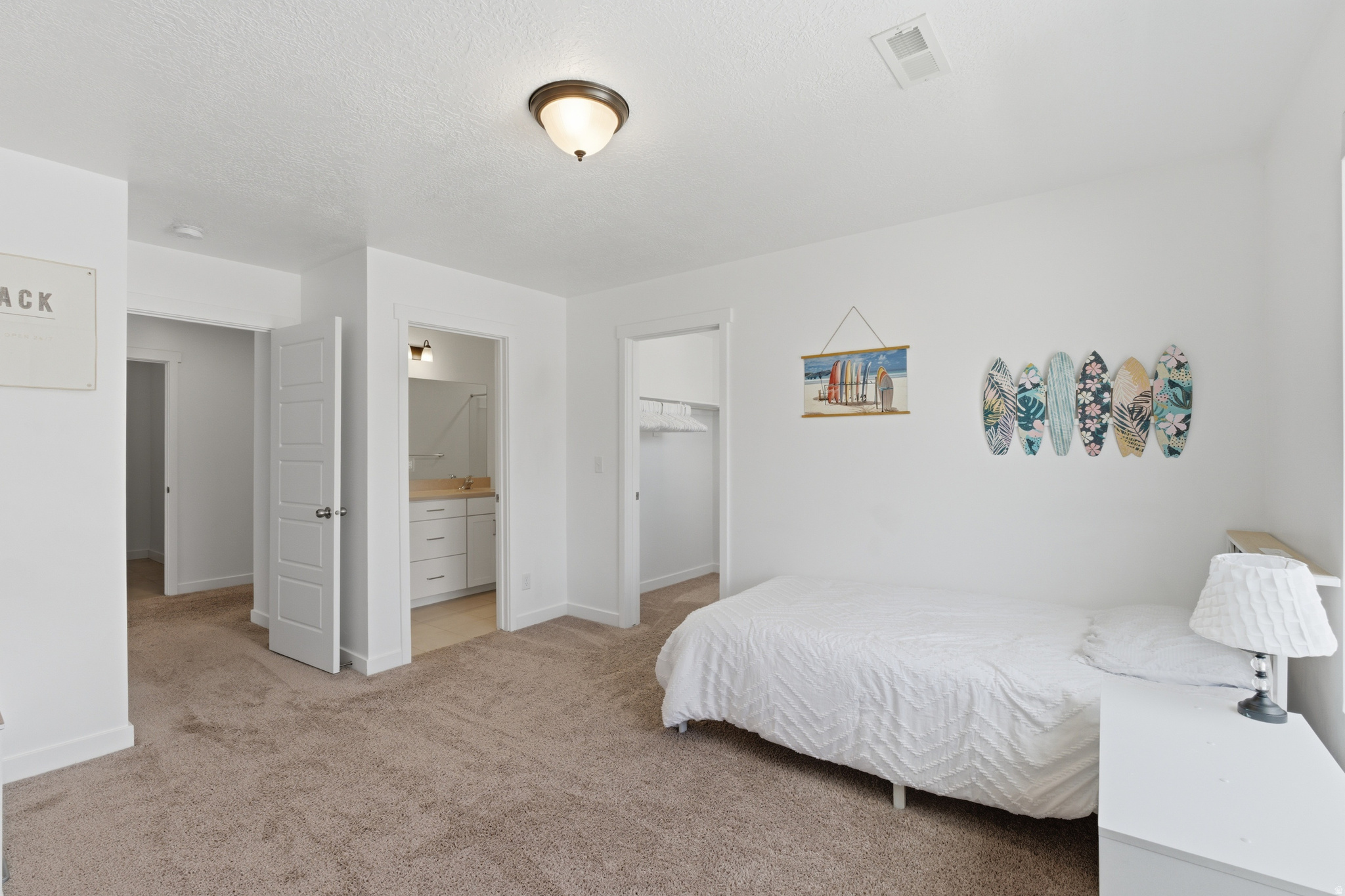 AF CROSSING - Residential