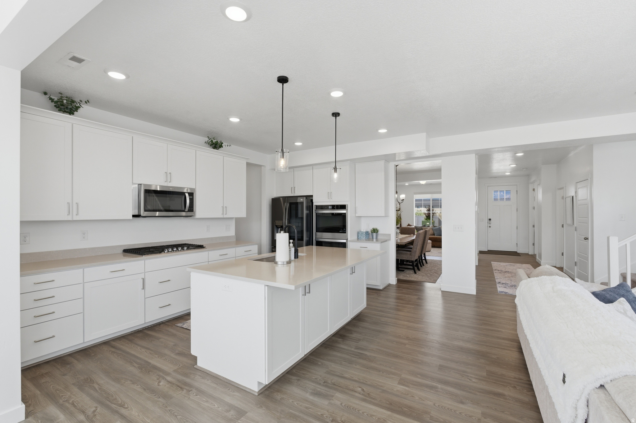 AF CROSSING - Residential